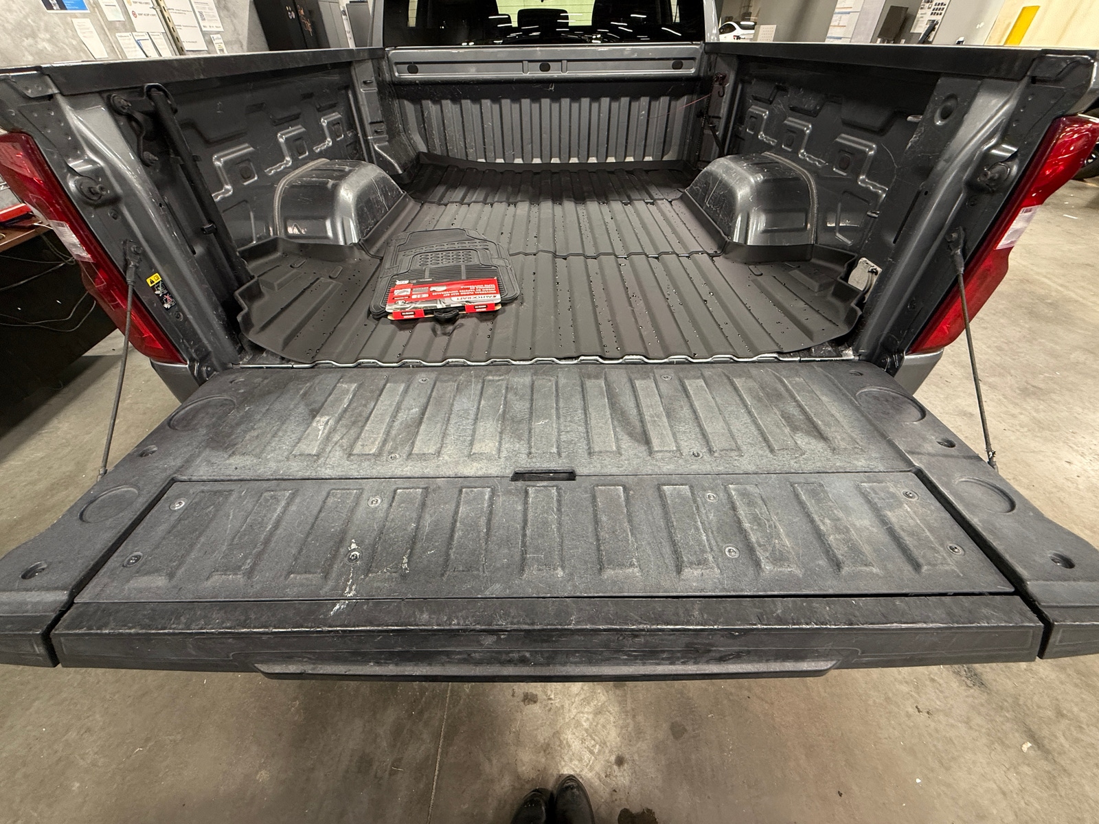 Thumbnail: 2021 Chevrolet Silverado 1500 - 7