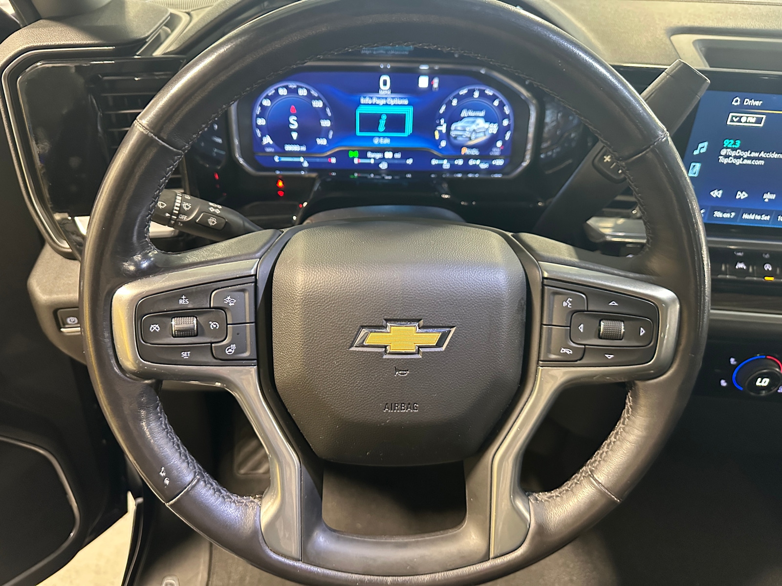 Thumbnail: 2022 Chevrolet Silverado 1500 - 5