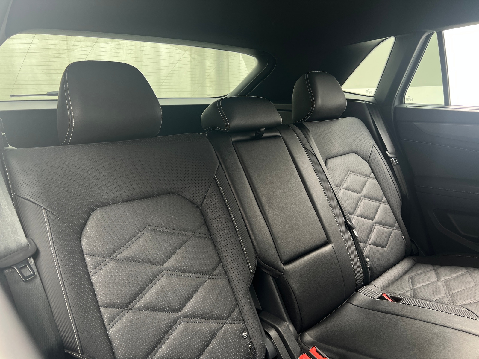 Thumbnail: 2025 Volkswagen Atlas - 5