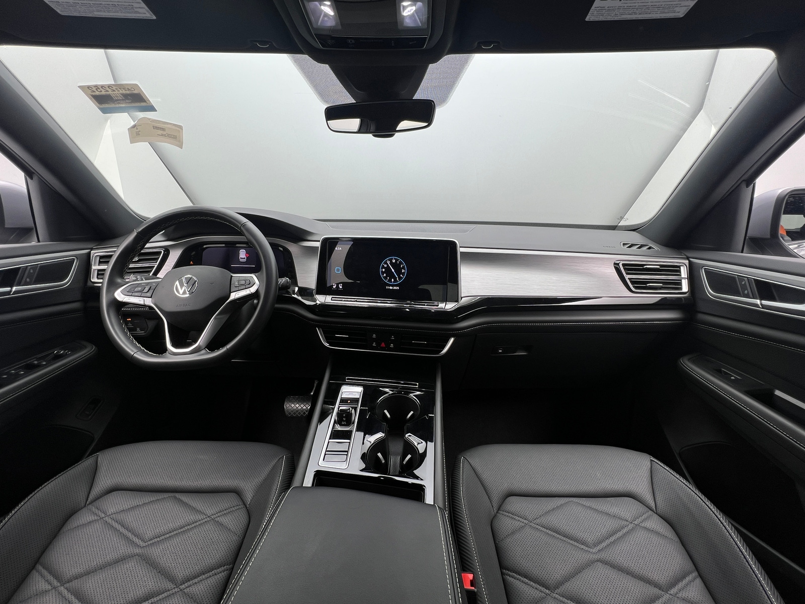 Thumbnail: 2025 Volkswagen Atlas - 2