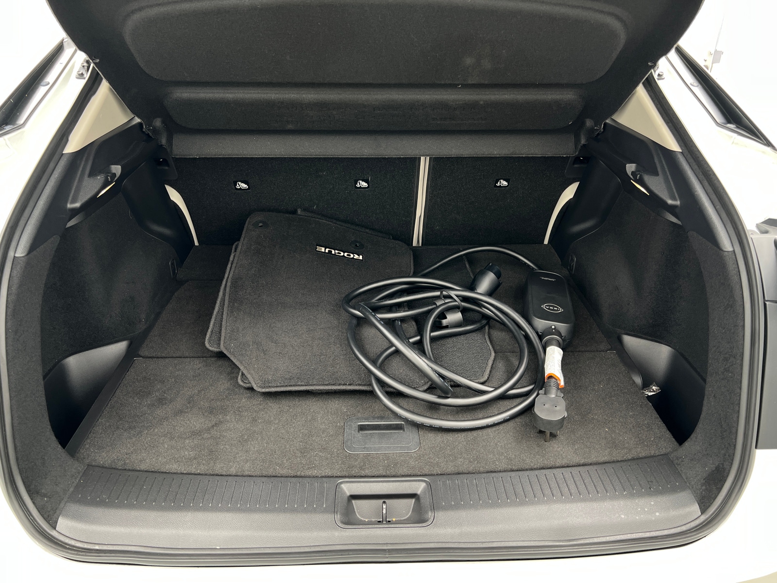 Thumbnail: 2024 Nissan Ariya - 6