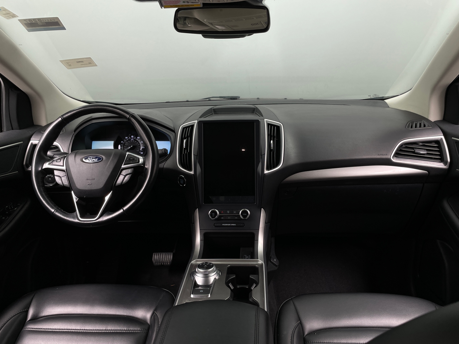 Thumbnail: 2023 Ford Edge - 2