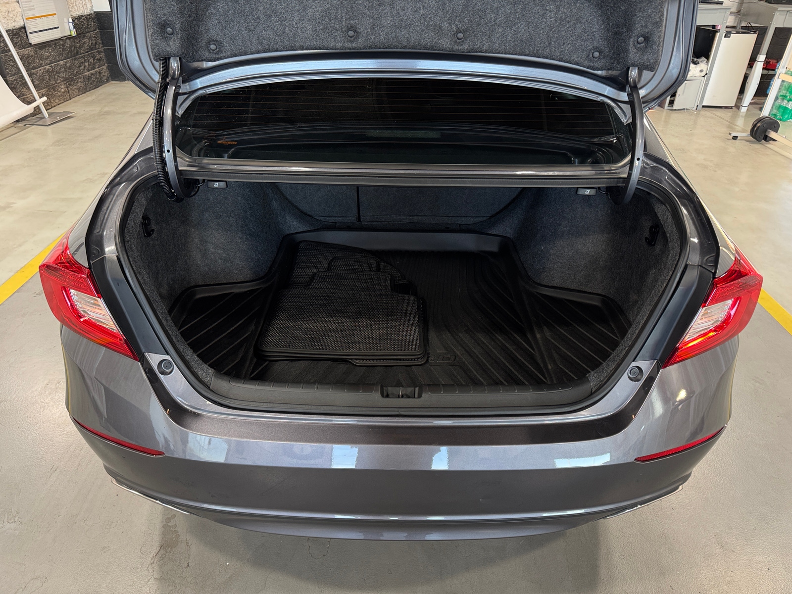 Thumbnail: 2020 Honda Accord - 7