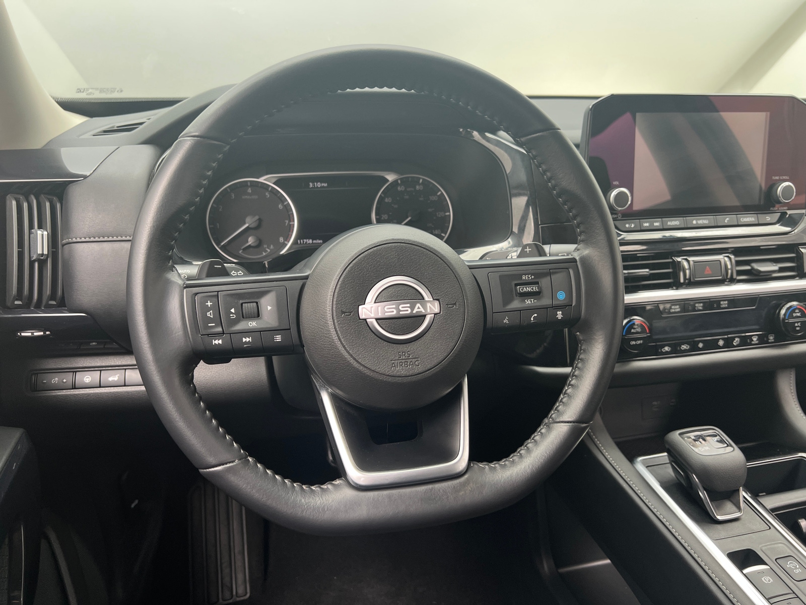 Thumbnail: 2024 Nissan Pathfinder - 5