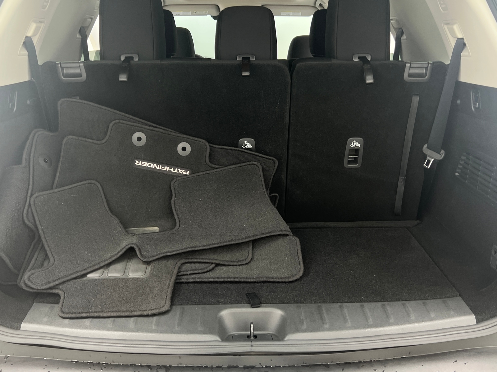 Thumbnail: 2024 Nissan Pathfinder - 7