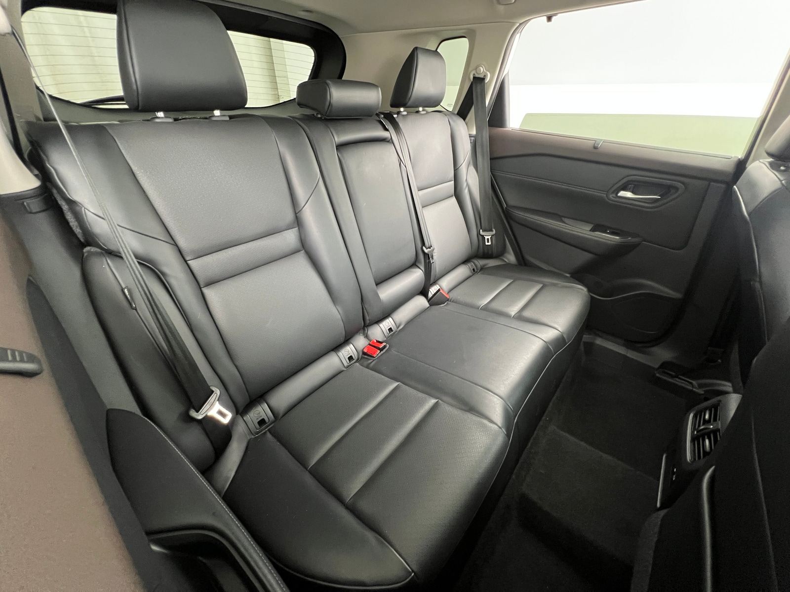 Thumbnail: 2023 Nissan Rogue - 6