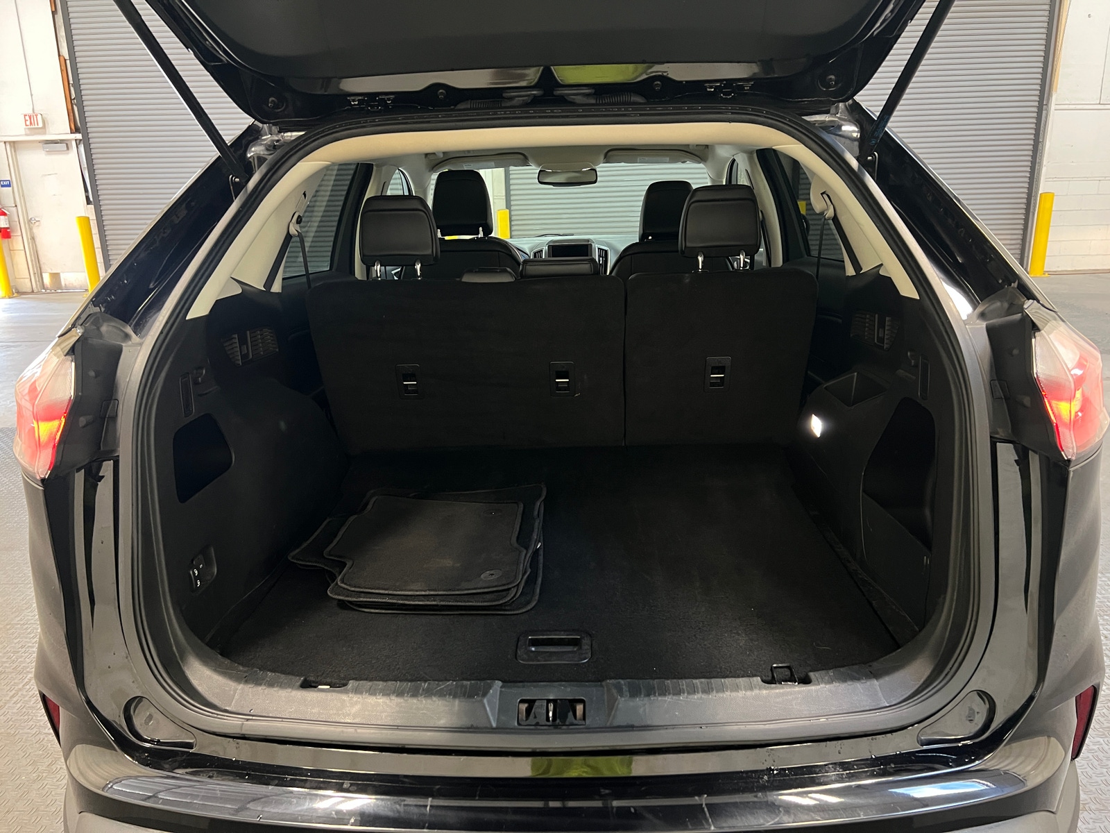 Thumbnail: 2024 Ford Edge - 6