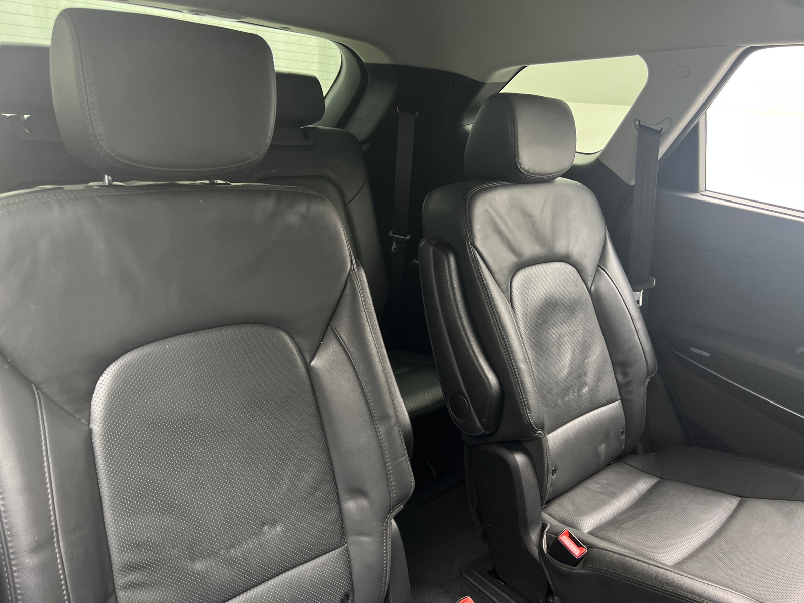 Thumbnail: 2017 Hyundai Santa Fe - 5