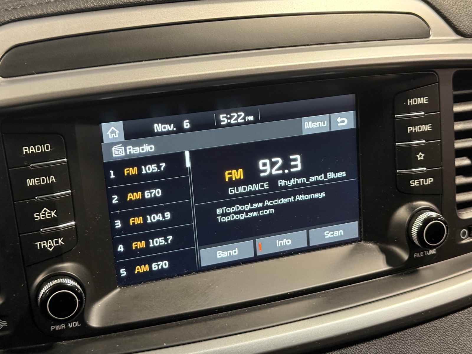 Thumbnail: 2020 Kia Sorento - 3