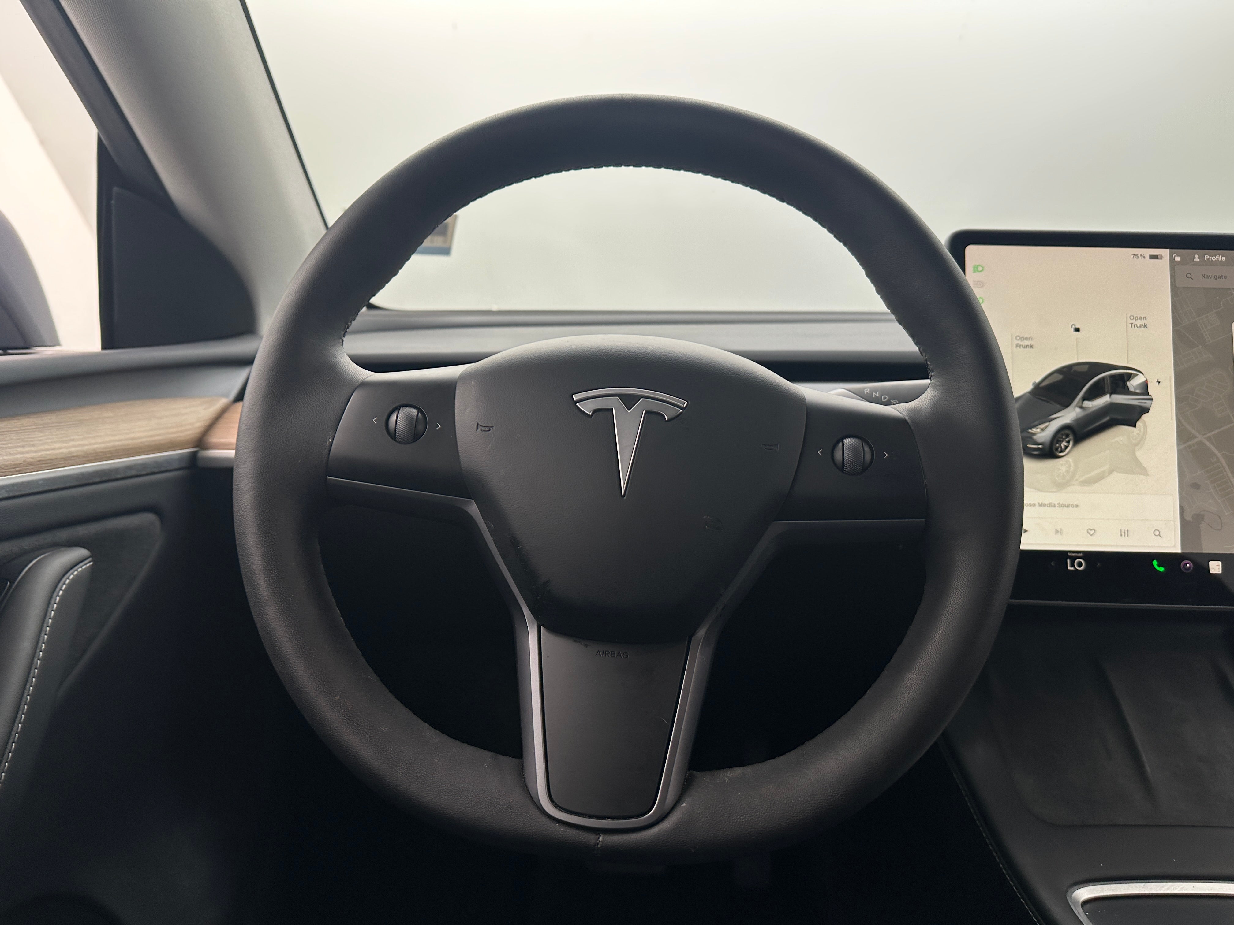 Used 2023 Tesla Model Y Long Range with VIN 7SAYGDEE2PA167482 for sale in Oak Creek, WI
