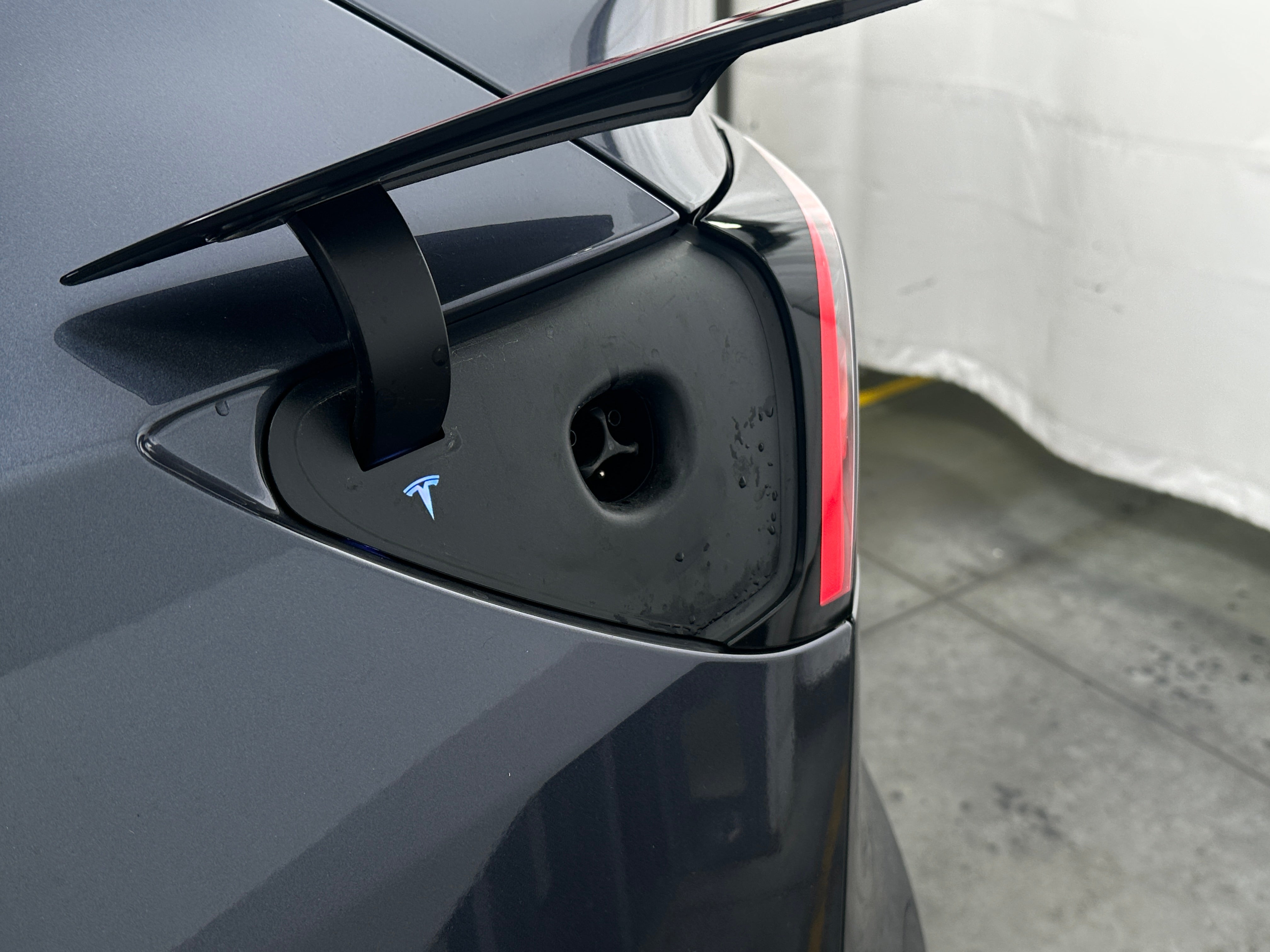 Used 2023 Tesla Model Y Long Range with VIN 7SAYGDEE2PA167482 for sale in Auburn, WA