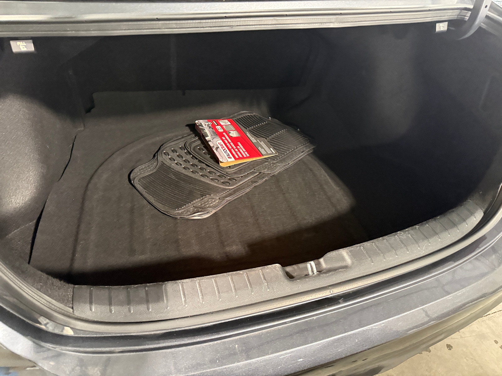 Thumbnail: 2024 Kia Forte - 7