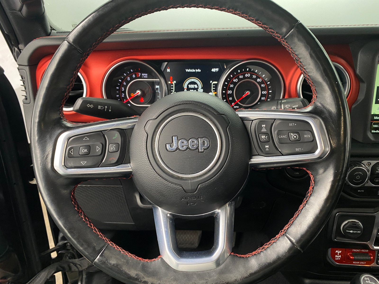 Thumbnail: 2021 Jeep Gladiator - 4