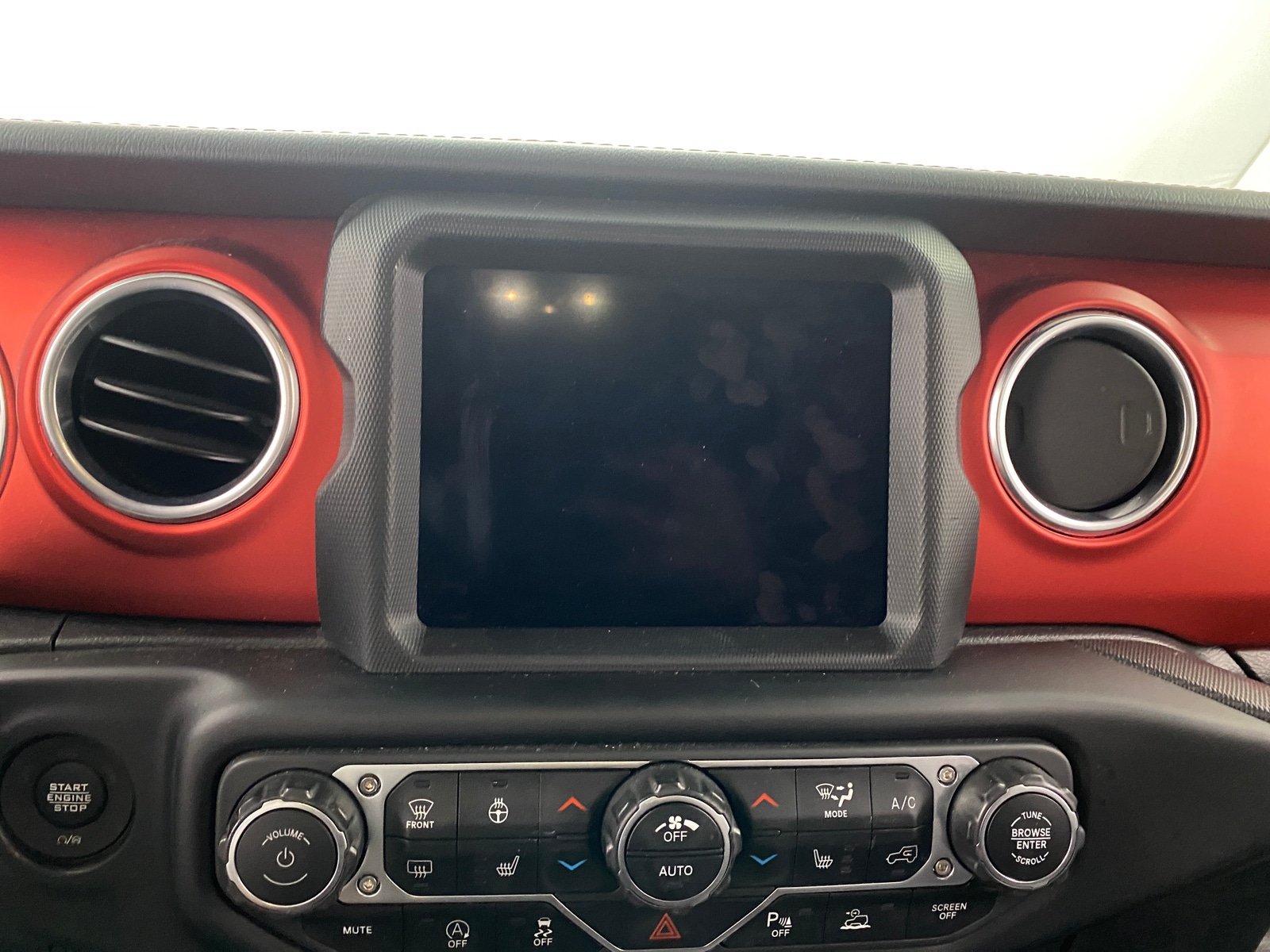 Thumbnail: 2021 Jeep Gladiator - 3