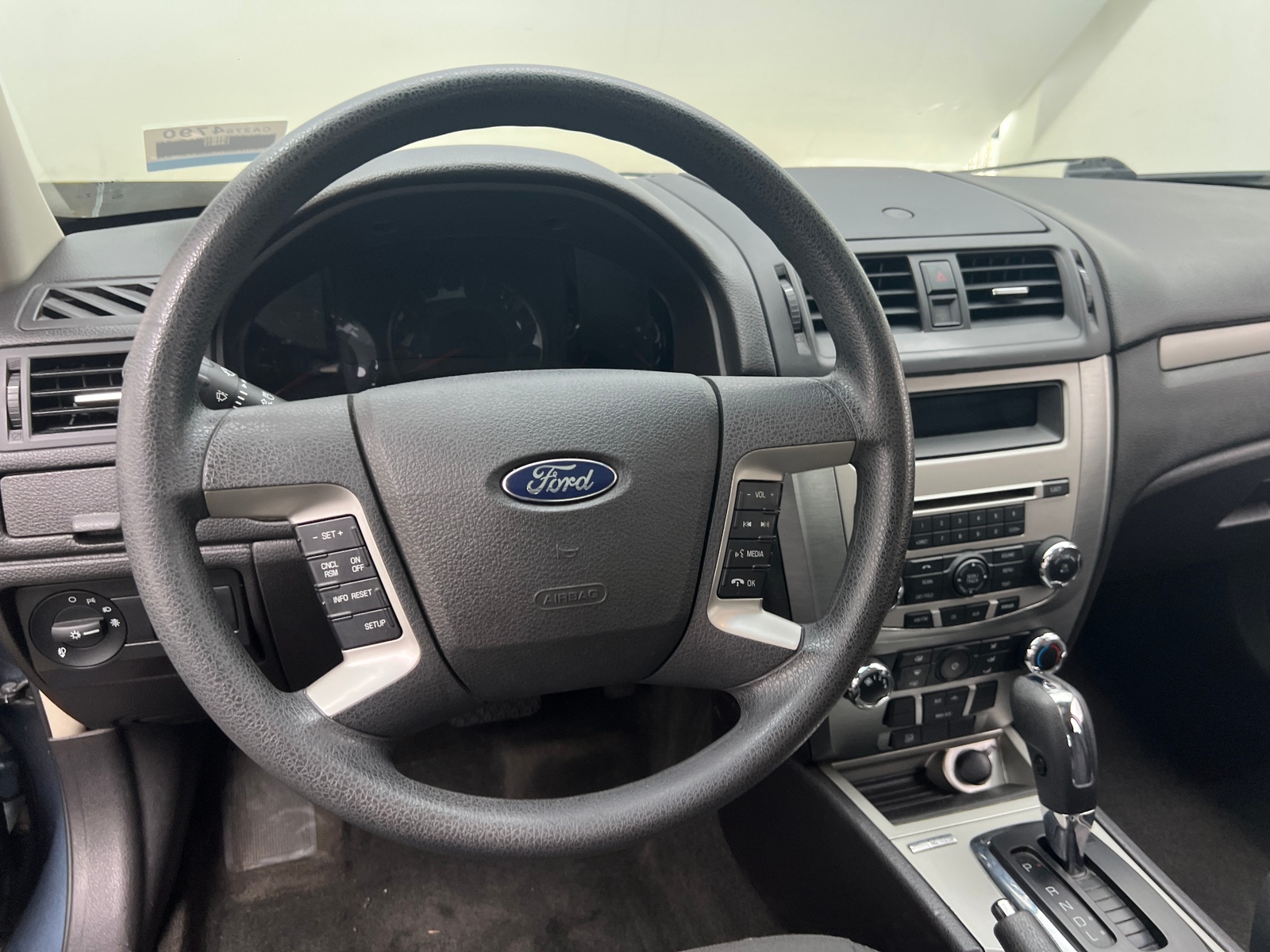 Thumbnail: 2011 Ford Fusion - 5