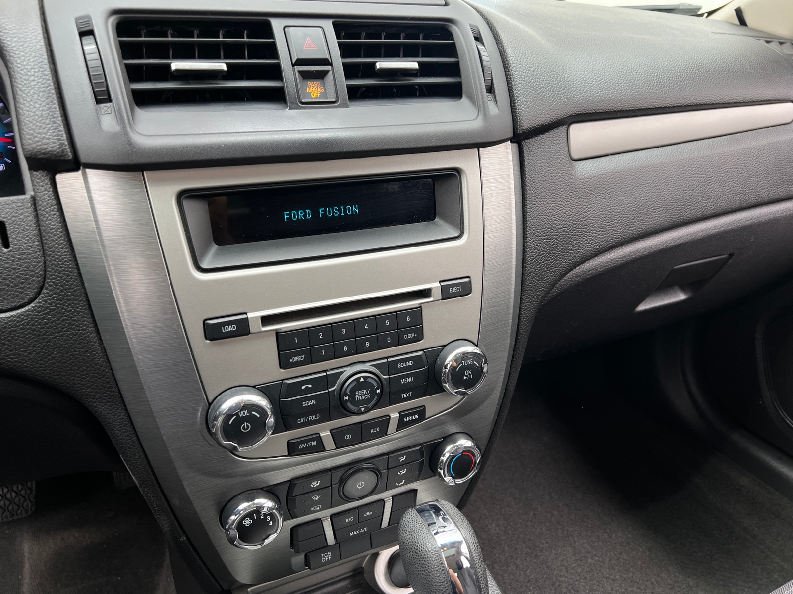 Thumbnail: 2011 Ford Fusion - 4