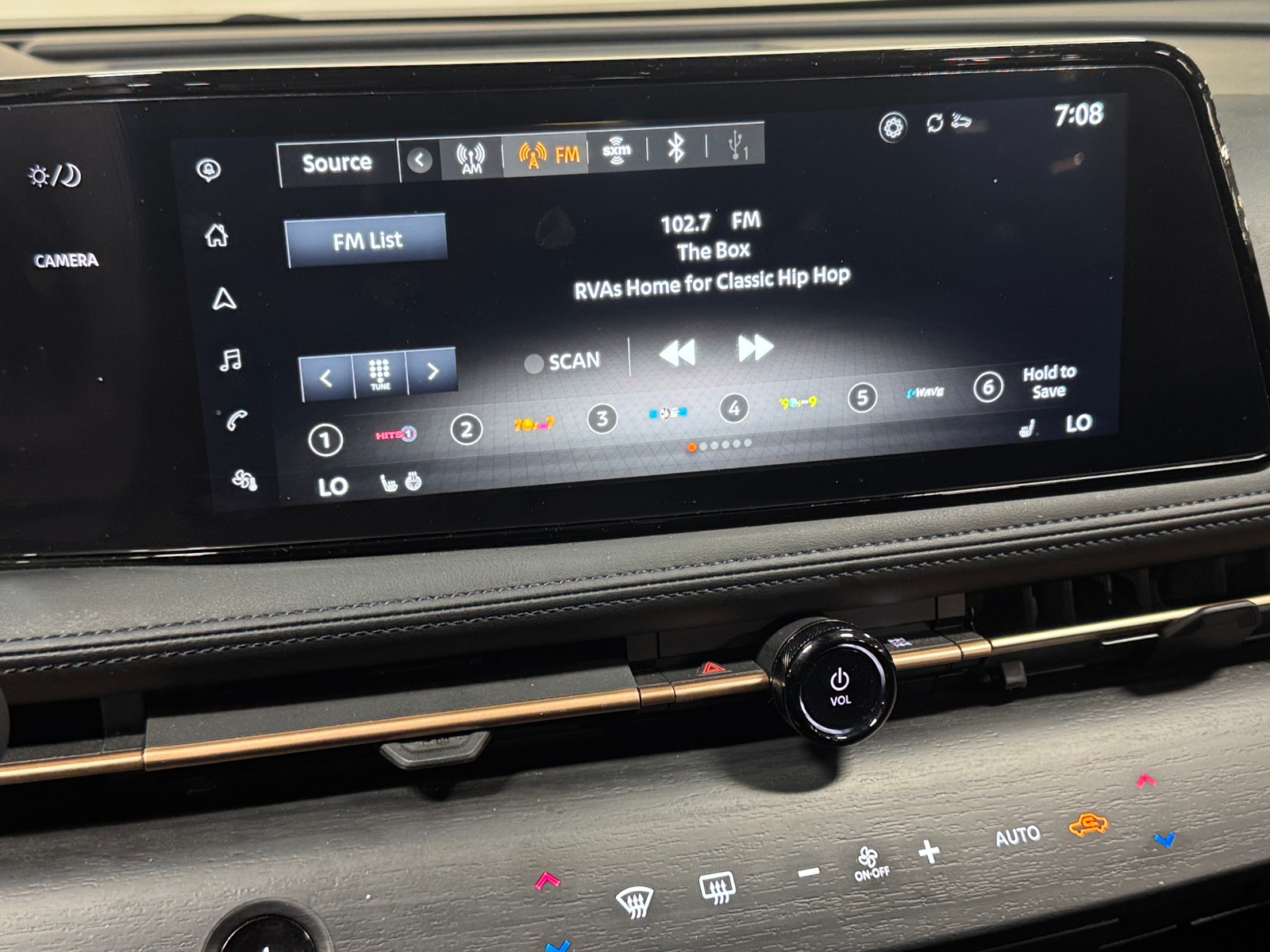 Thumbnail: 2024 Nissan Ariya - 3