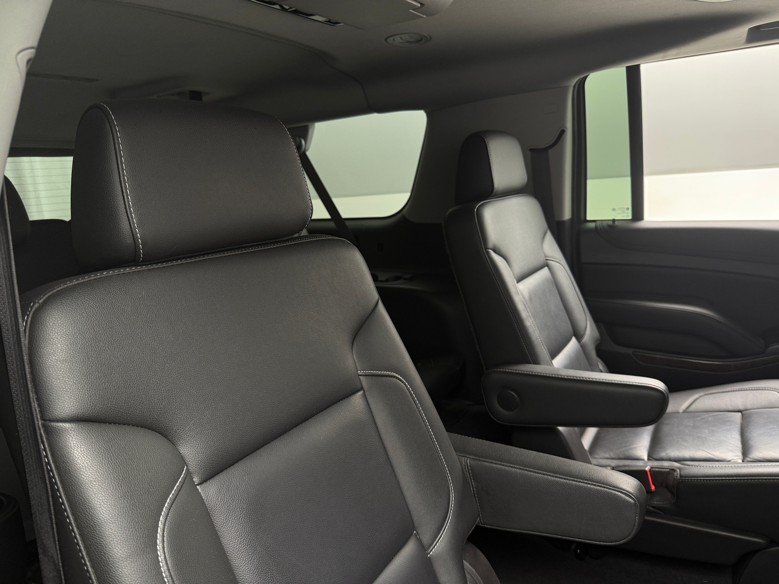 Thumbnail: 2019 Chevrolet Suburban - 5