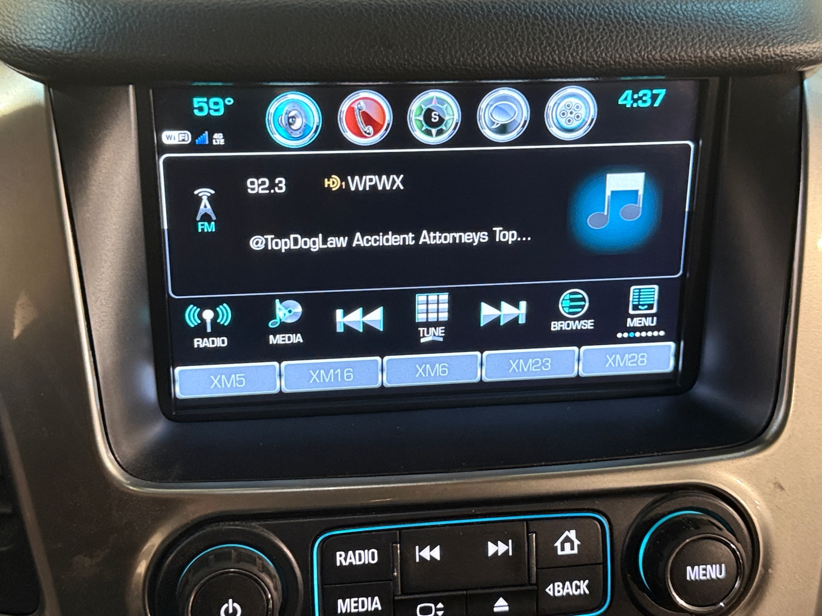 Thumbnail: 2019 Chevrolet Suburban - 3