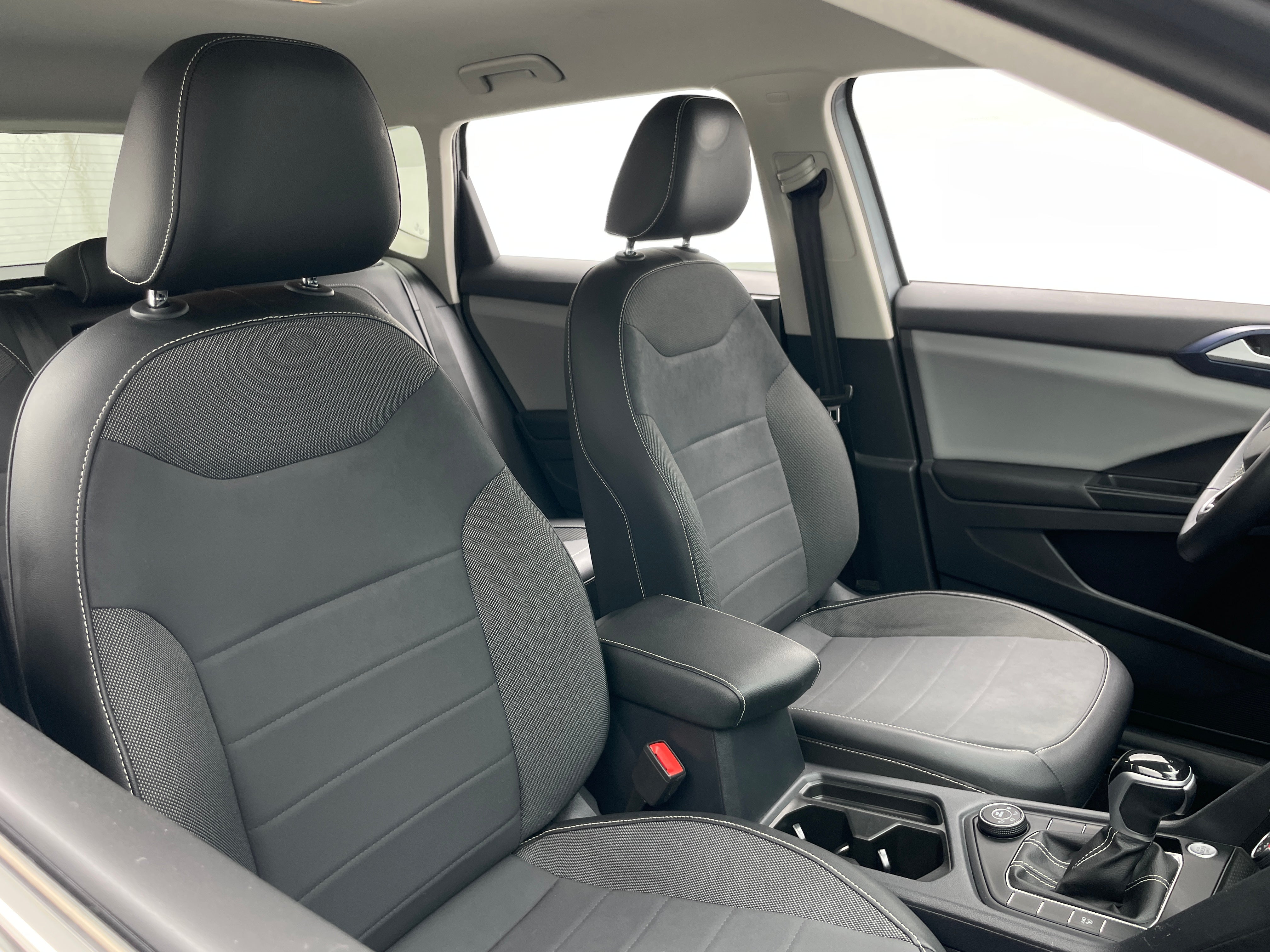 2022 Volkswagen Taos