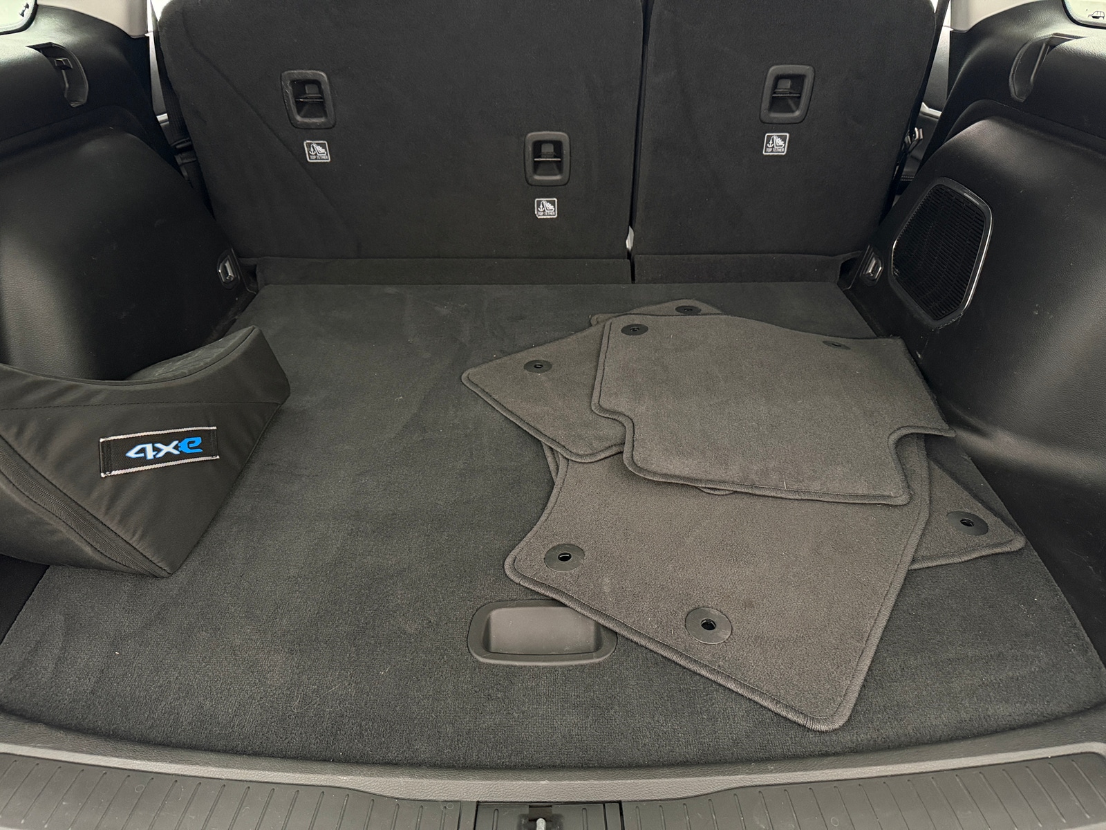 Thumbnail: 2022 Jeep Grand Cherokee - 6