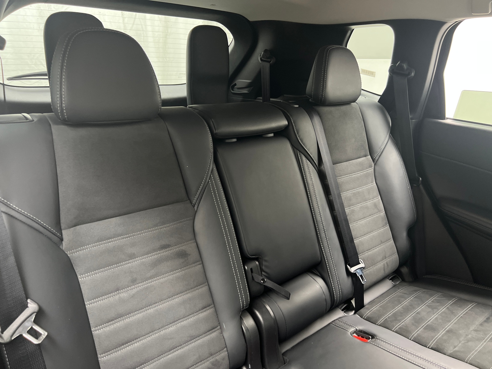 Thumbnail: 2024 Mitsubishi Outlander - 6