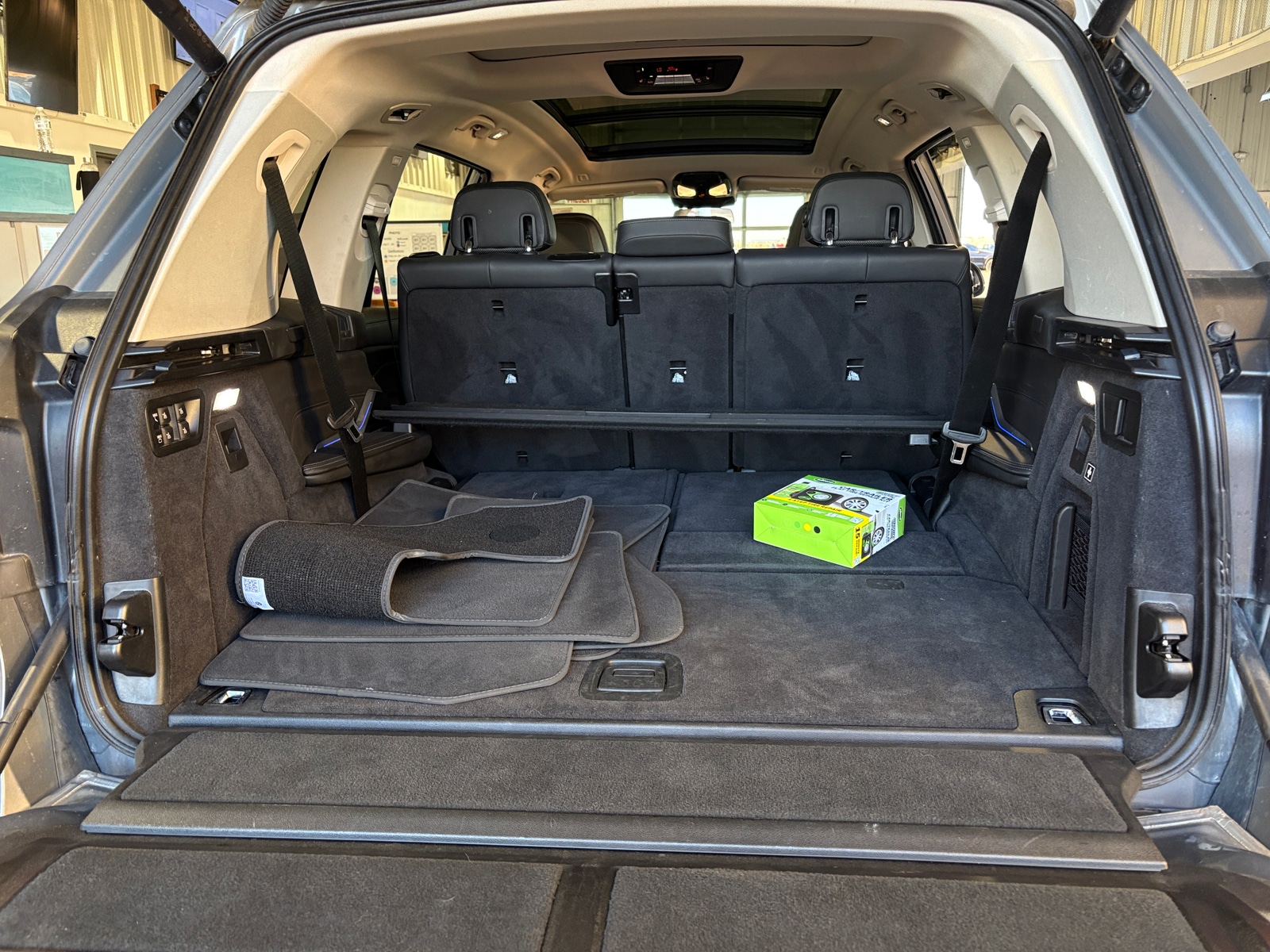 Thumbnail: 2024 BMW X7 - 6