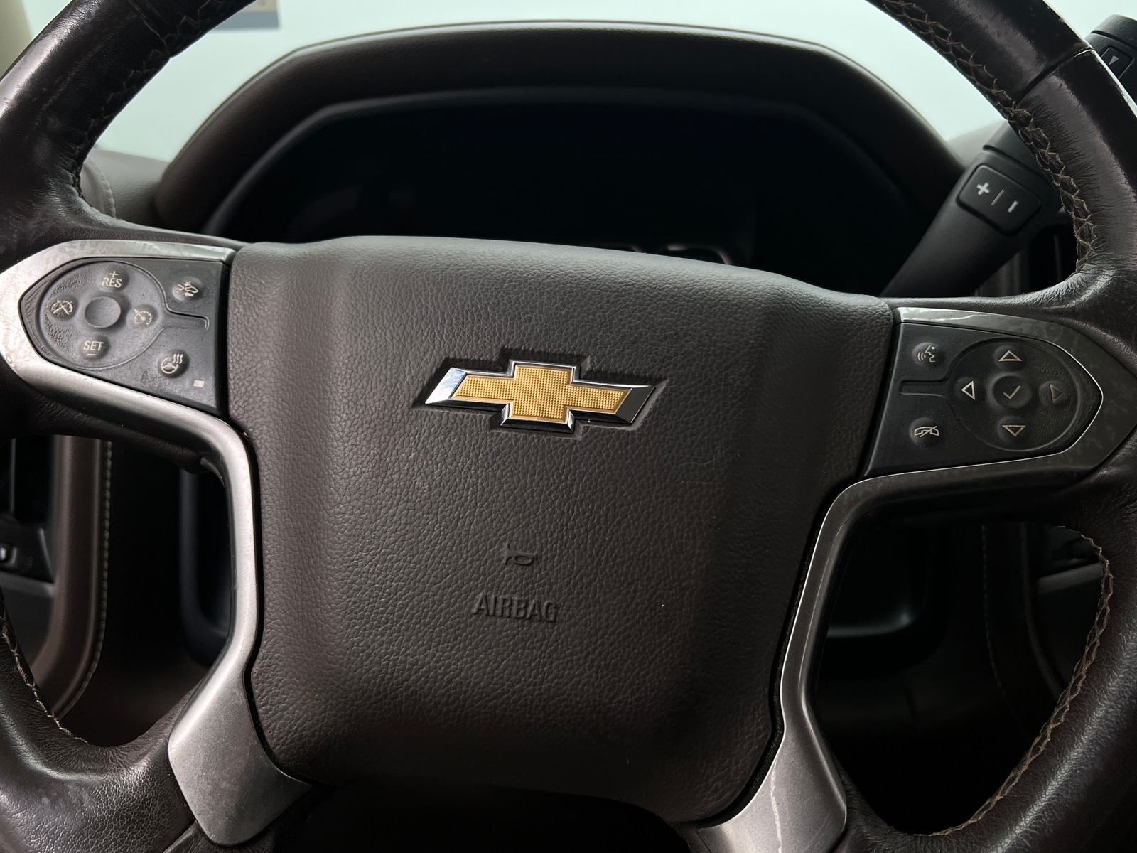 Thumbnail: 2018 Chevrolet Silverado 1500 - 4