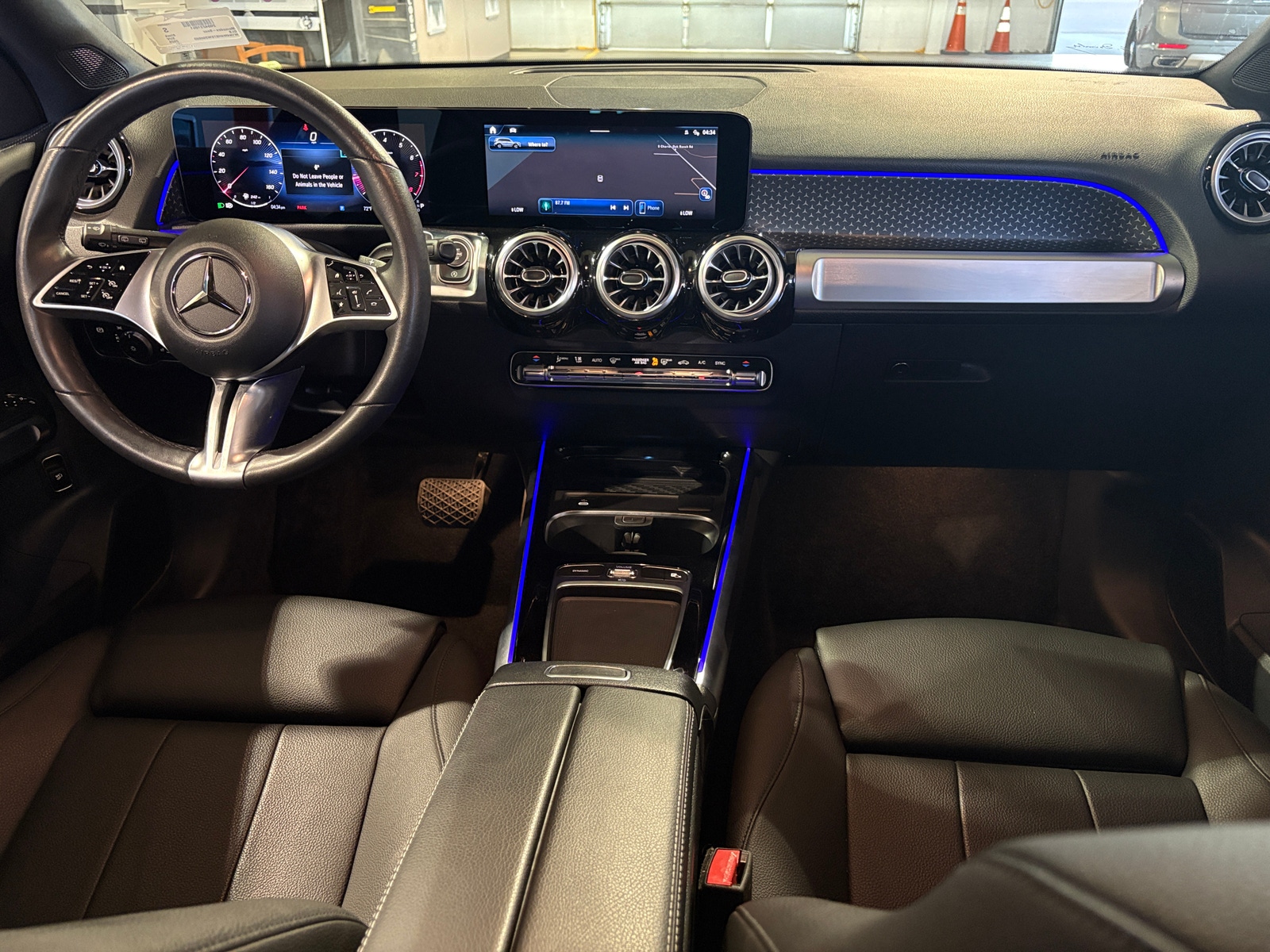 Thumbnail: 2025 Mercedes-Benz GLB - 2