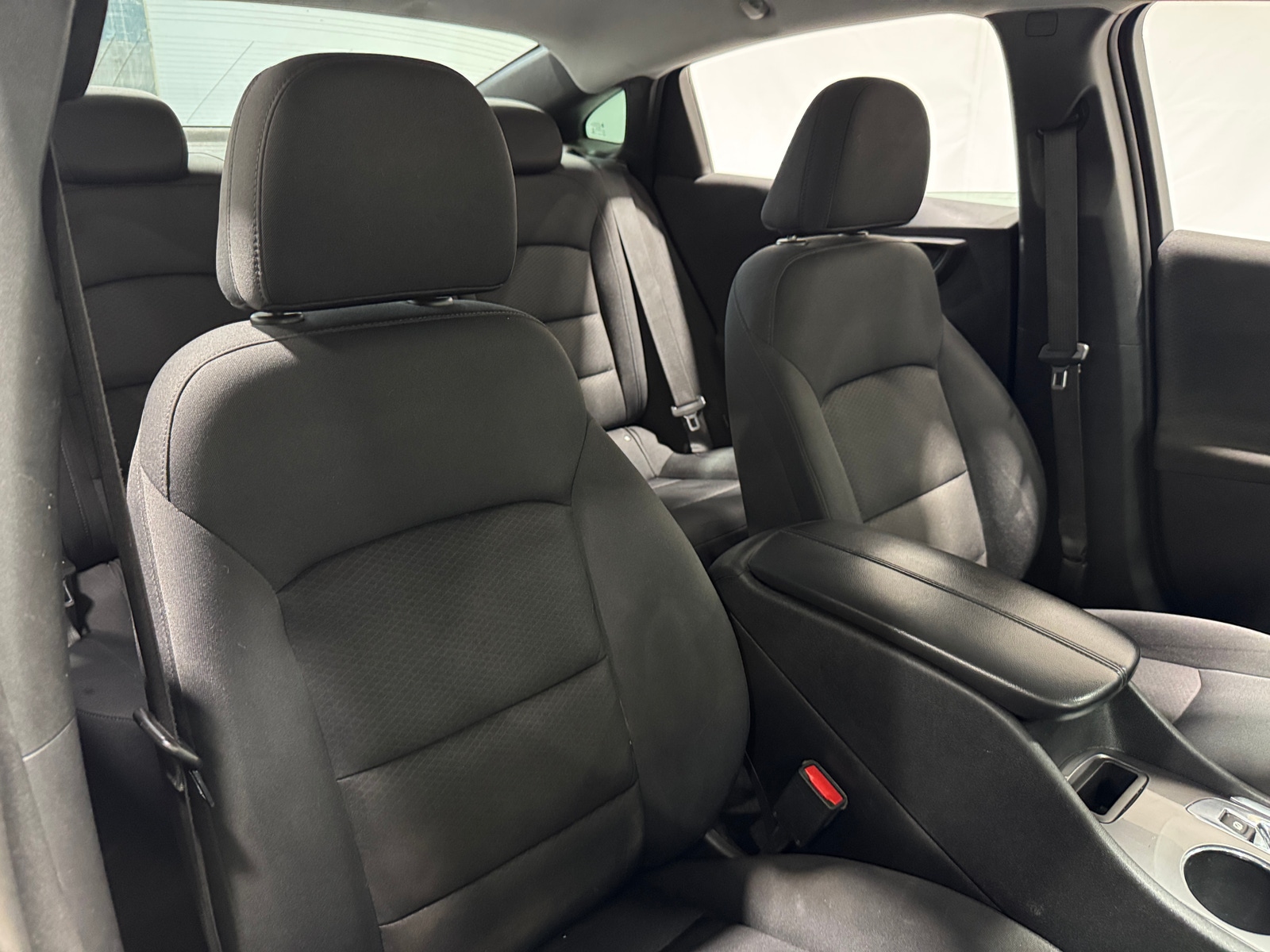 Thumbnail: 2022 Chevrolet Malibu - 2