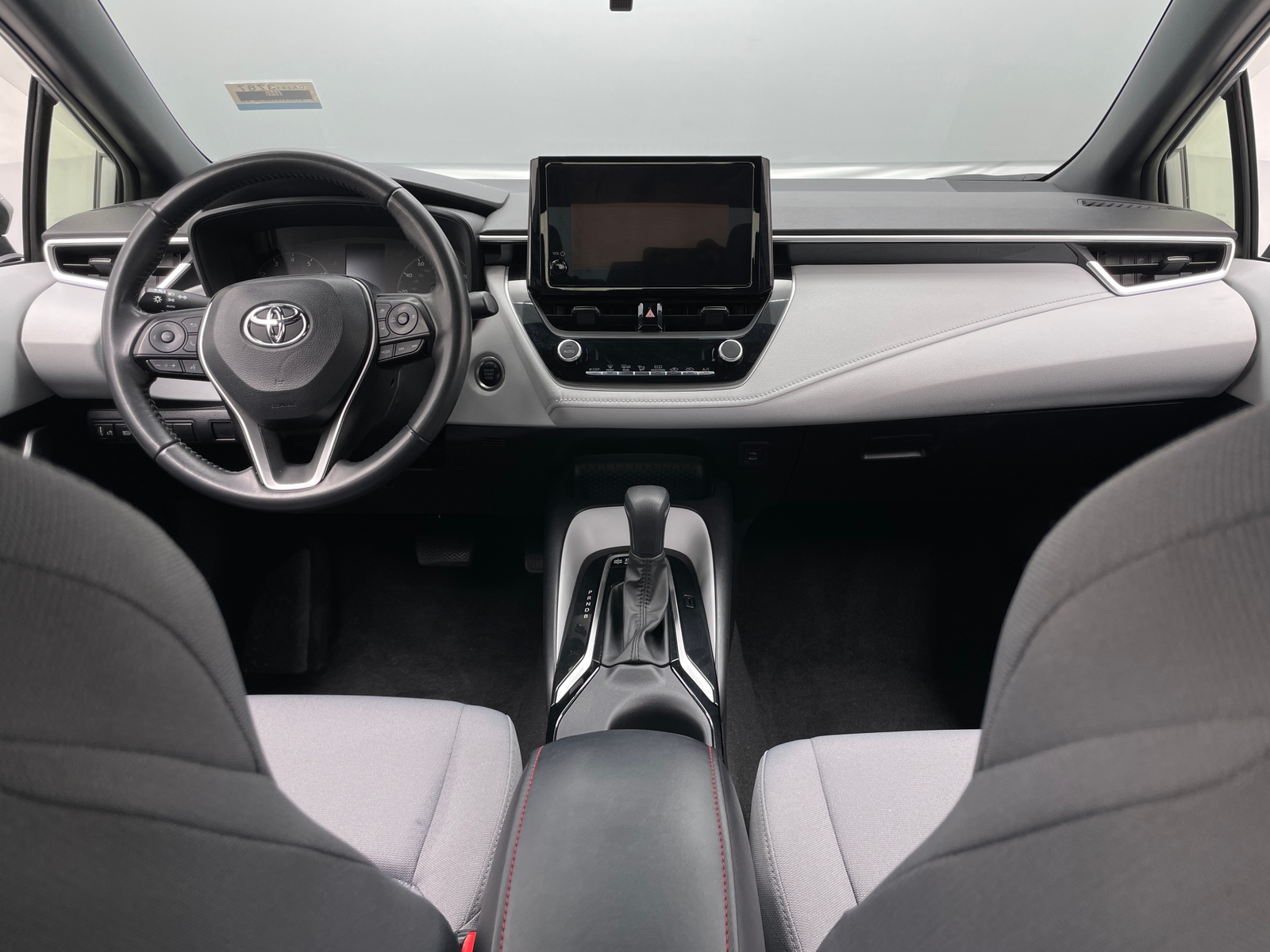 Thumbnail: 2023 Toyota Corolla - 3