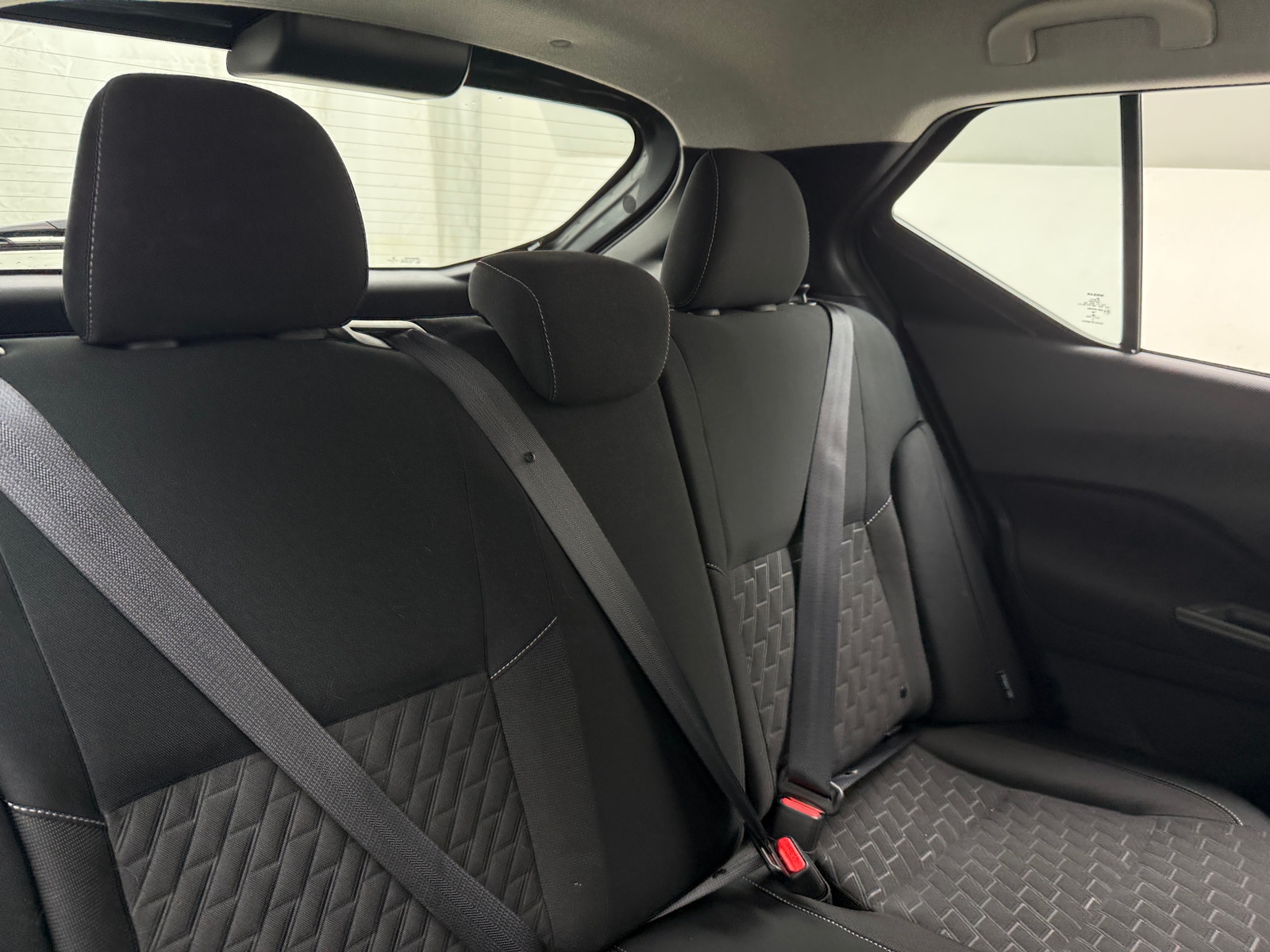 Thumbnail: 2022 Nissan Kicks - 6