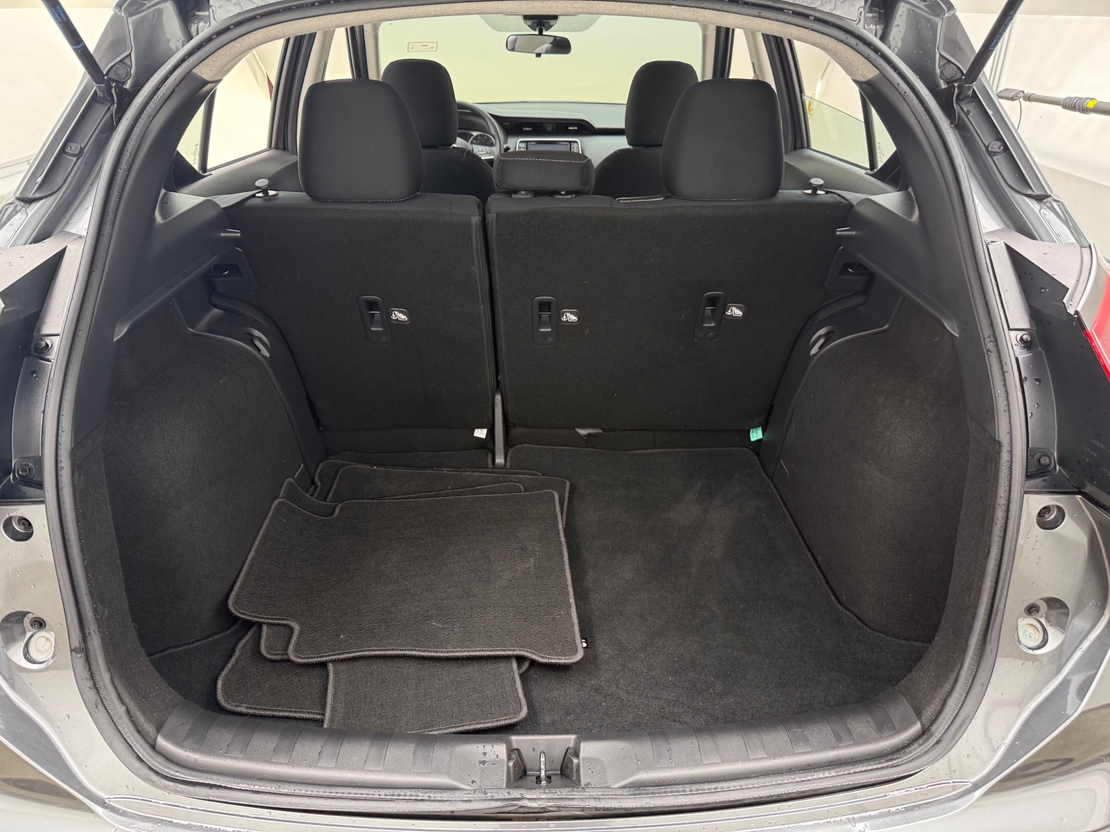 Thumbnail: 2022 Nissan Kicks - 7