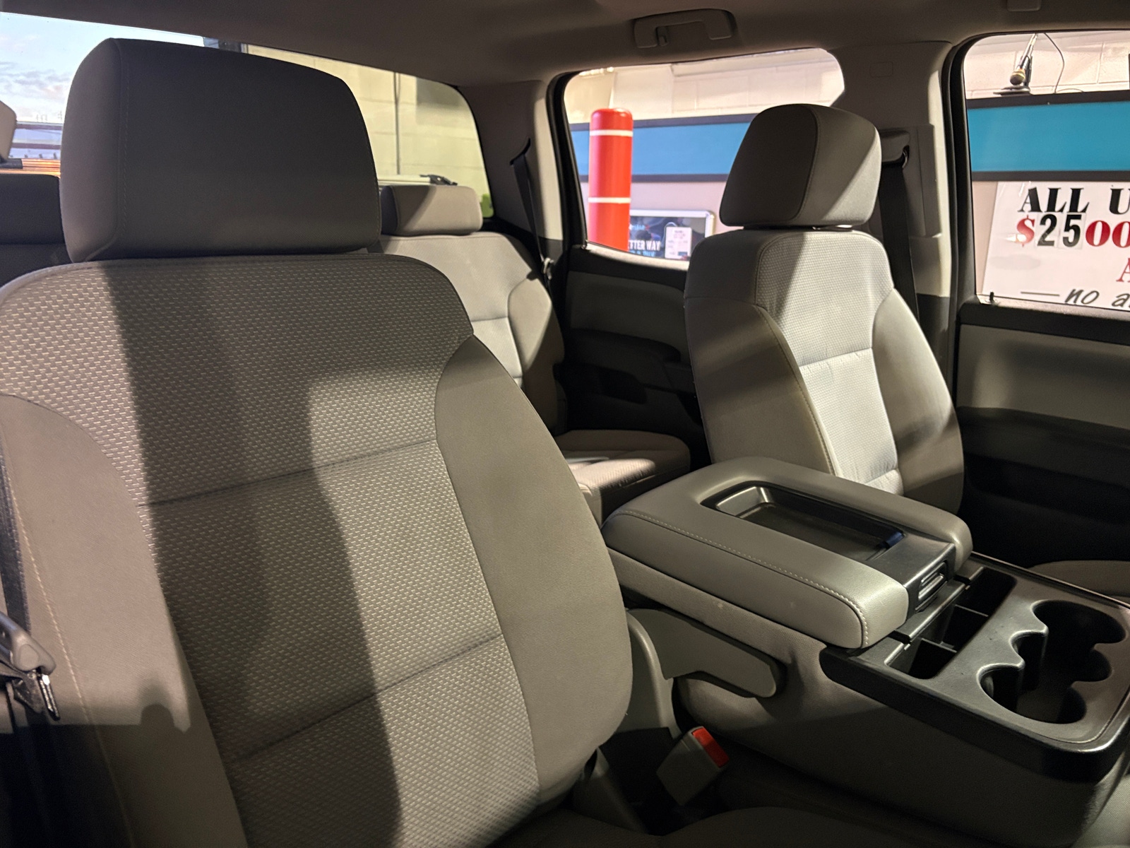 Thumbnail: 2018 Chevrolet Silverado 1500 - 2