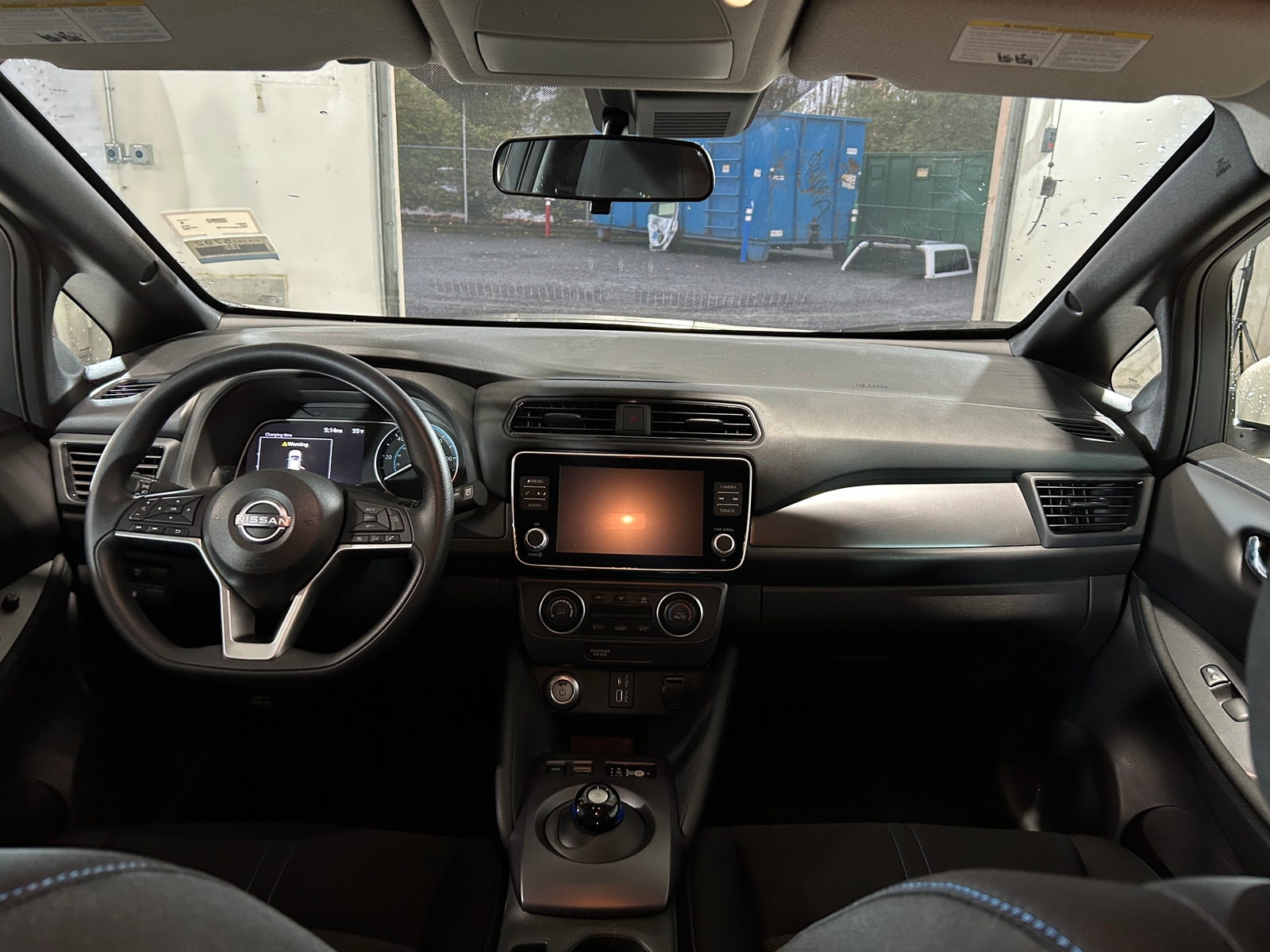 Thumbnail: 2023 Nissan Leaf - 3