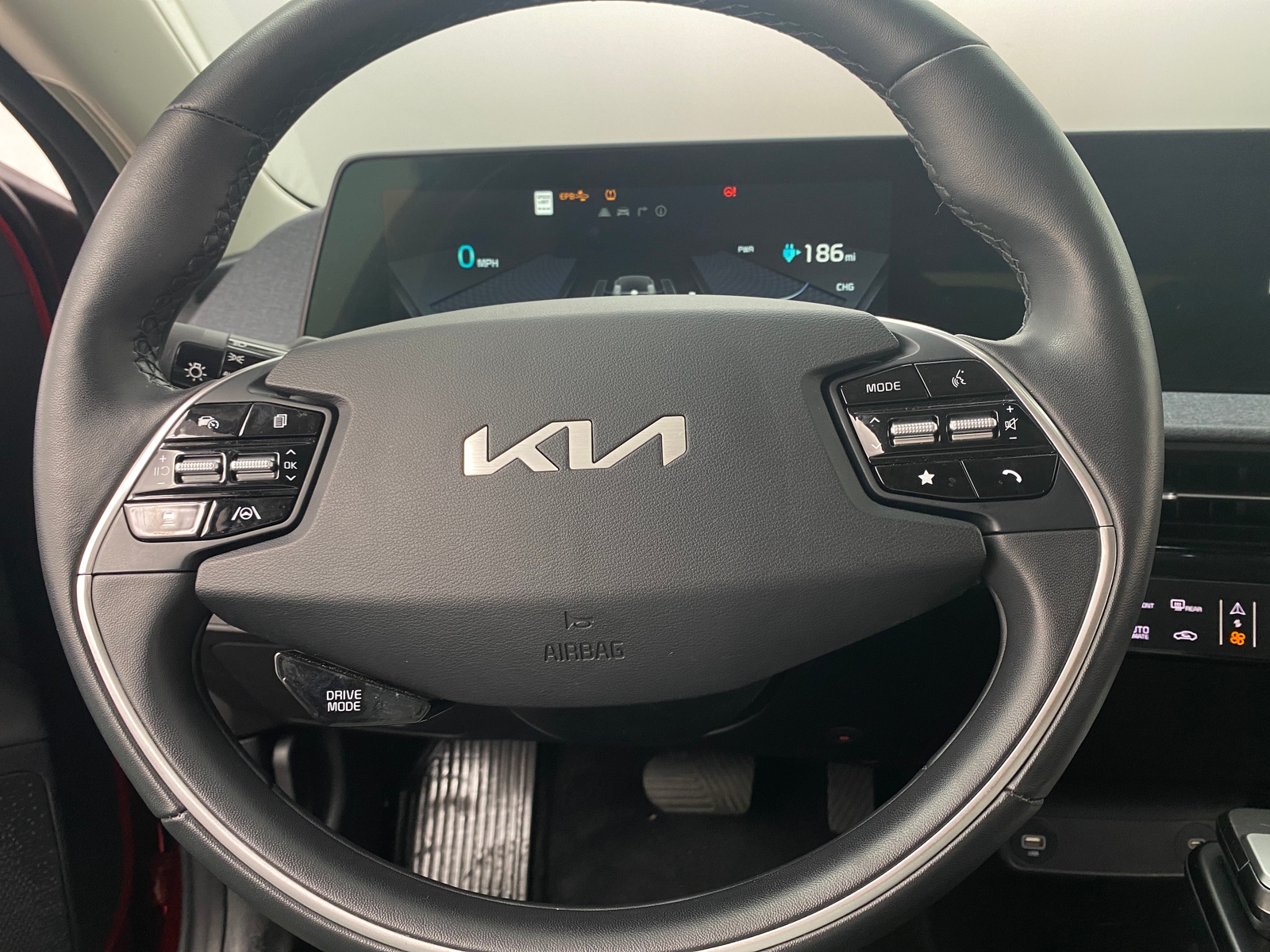 Thumbnail: 2024 Kia EV6 - 4
