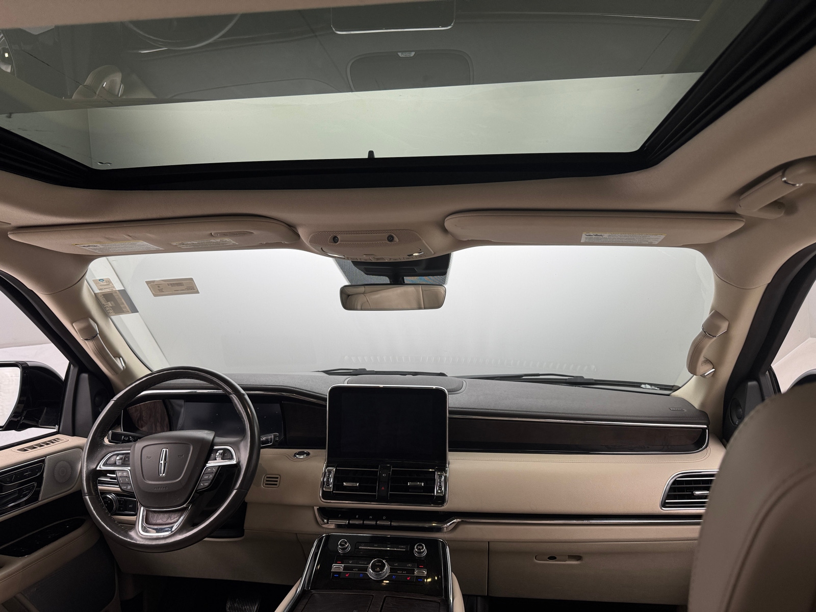 Thumbnail: 2021 Lincoln Navigator - 2