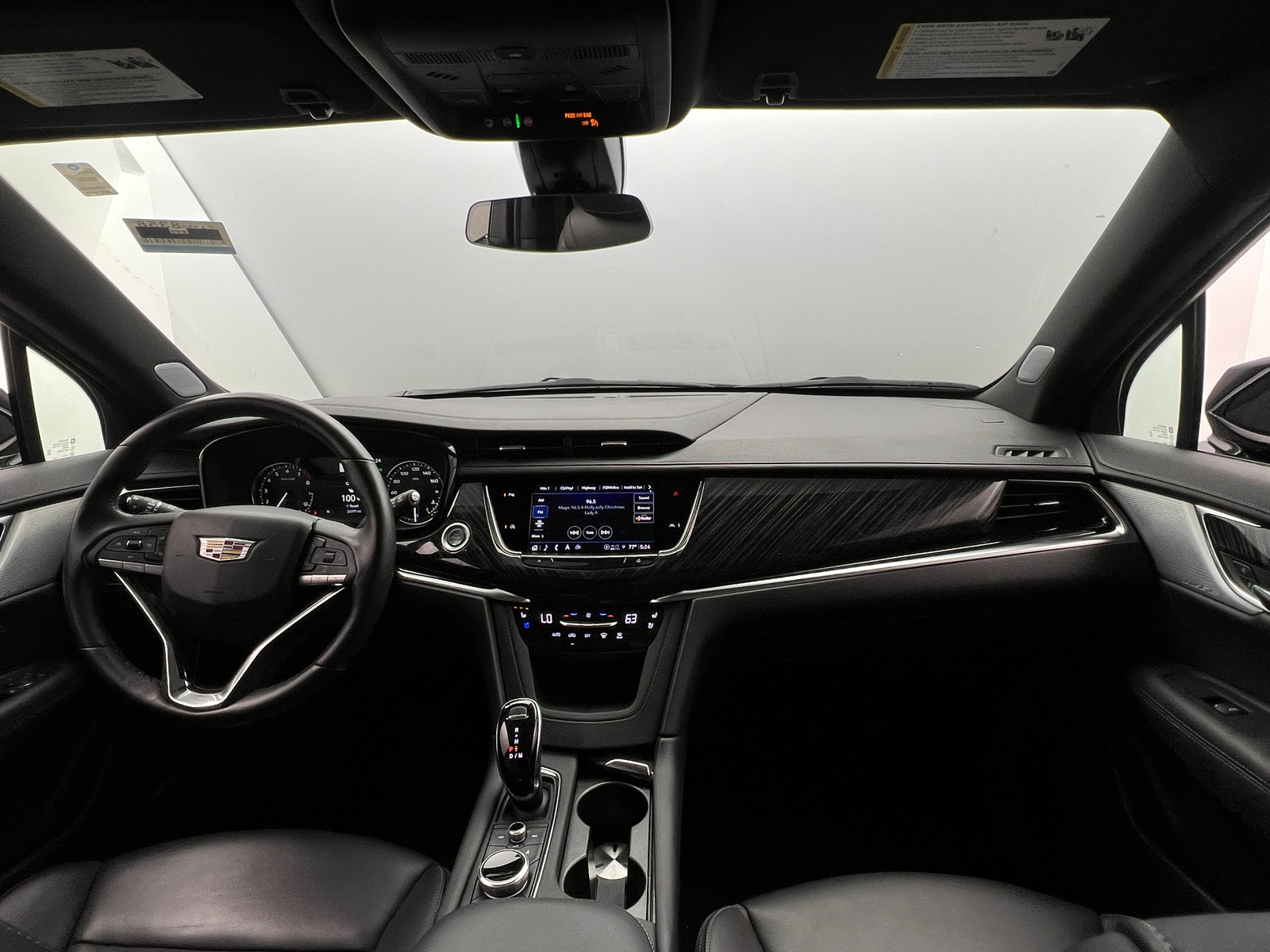 Thumbnail: 2025 Cadillac XT6 - 2