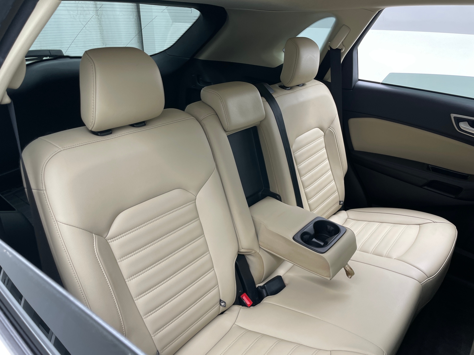 Thumbnail: 2020 Ford Edge - 5