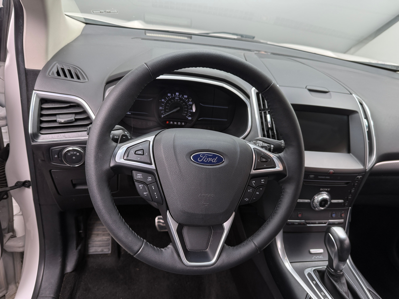 Thumbnail: 2017 Ford Edge - 4