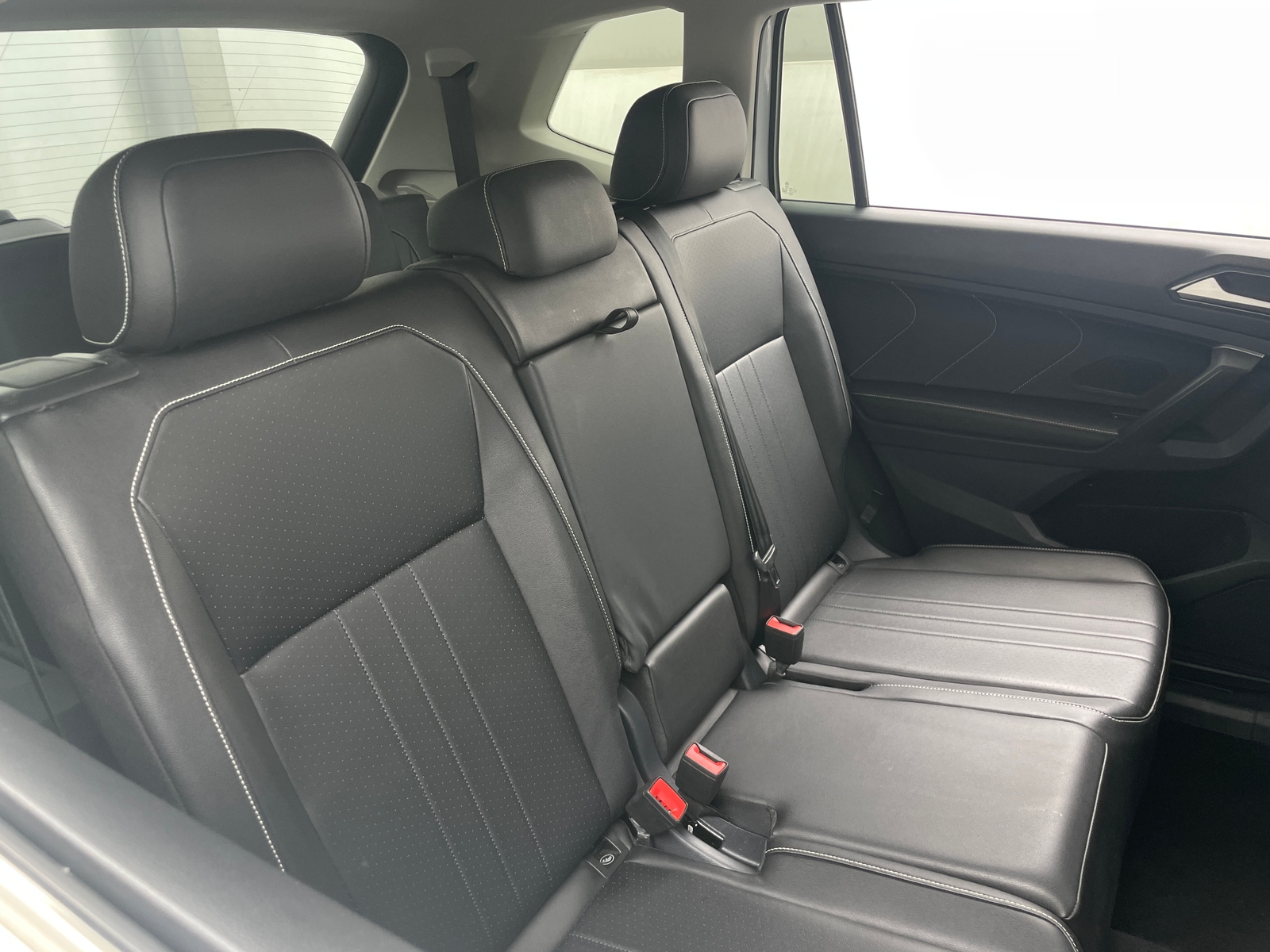 Thumbnail: 2024 Volkswagen Tiguan - 5