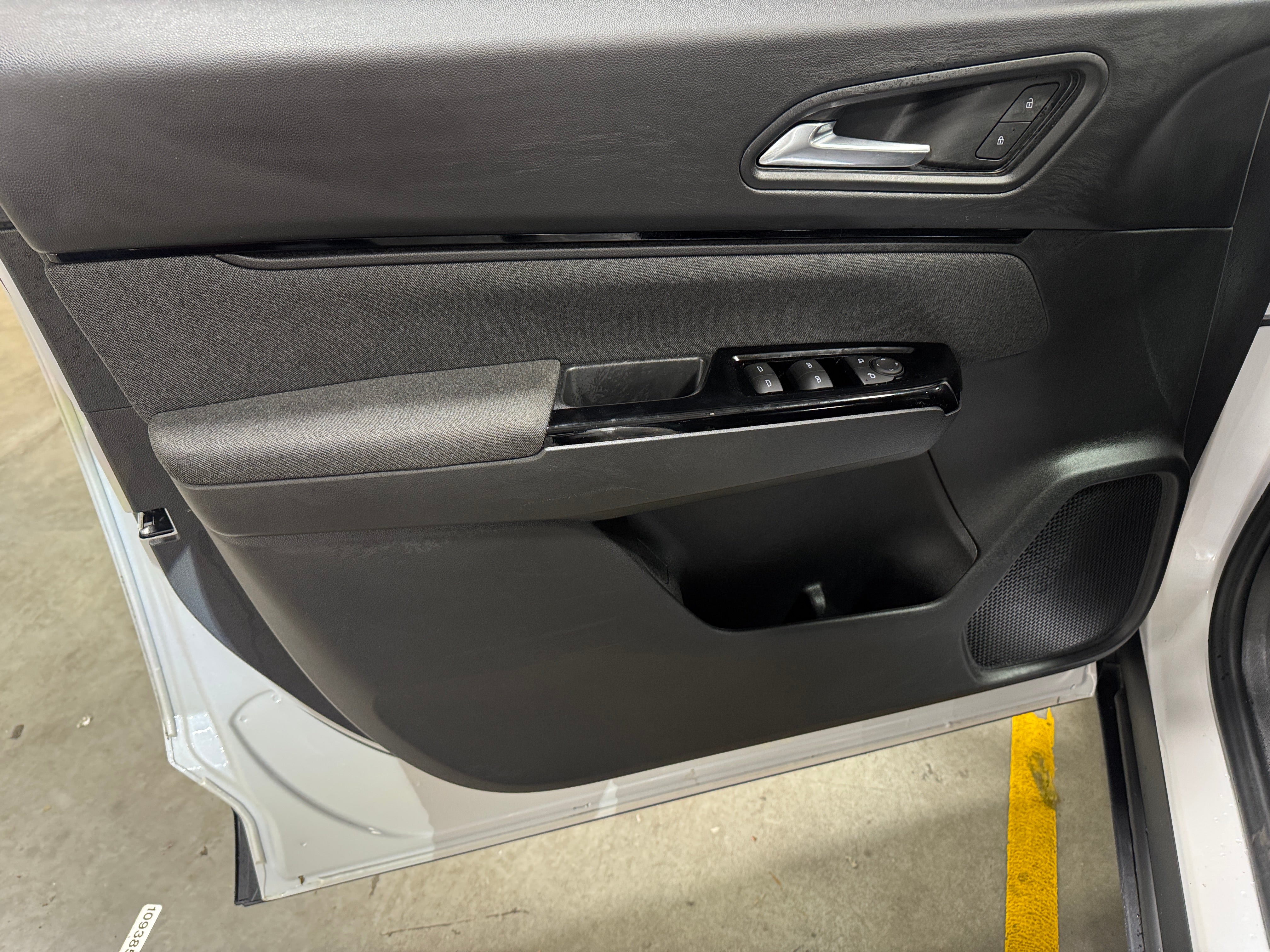 Used 2024 Honda Prologue EX with VIN 3GPKHVRJ0RS516860 for sale in Oak Creek, WI