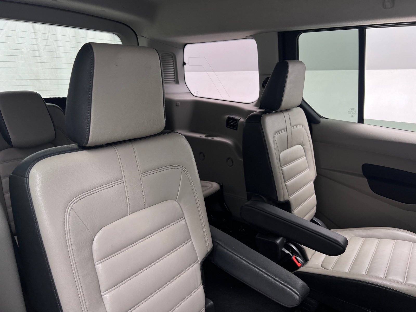 Thumbnail: 2020 Ford Transit Series - 5