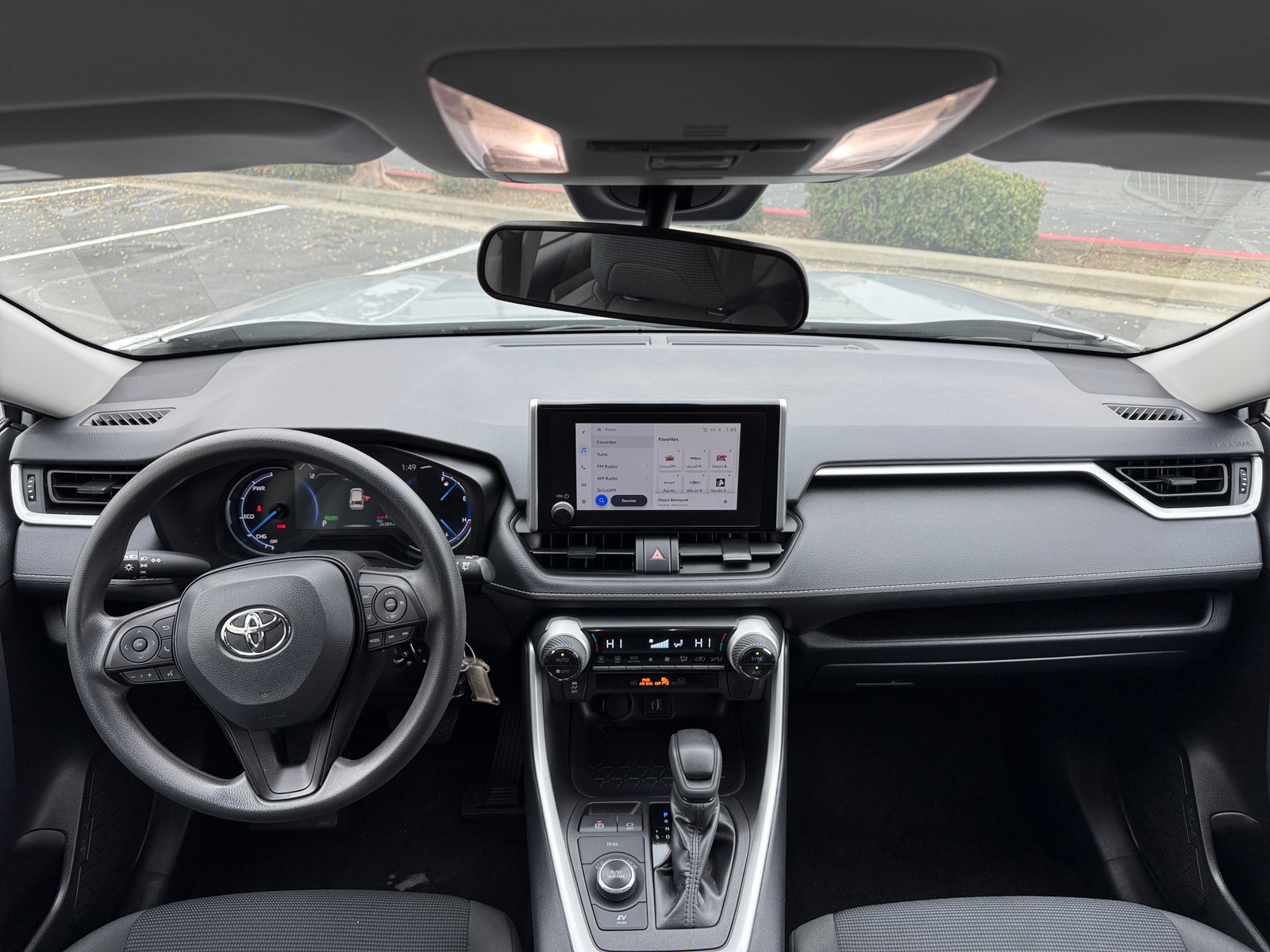 Thumbnail: 2025 Toyota RAV4 - 3