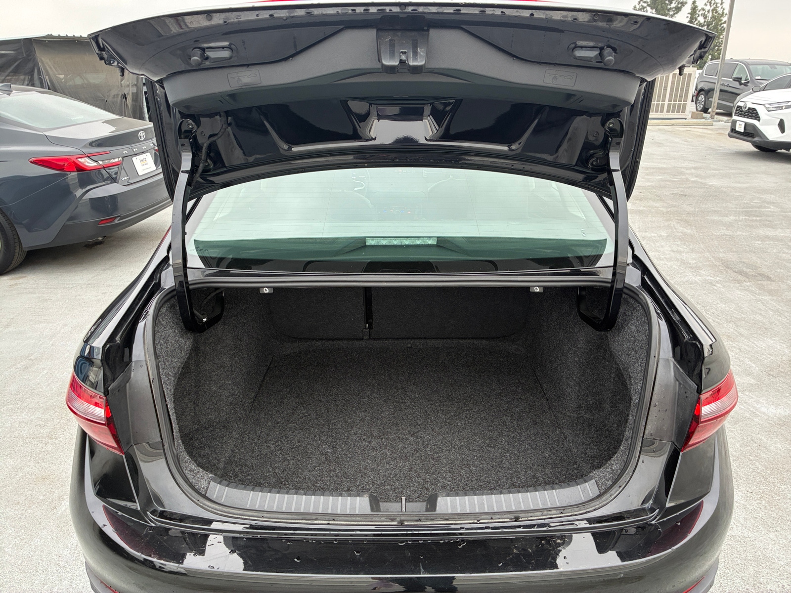 Thumbnail: 2025 Volkswagen Jetta - 6