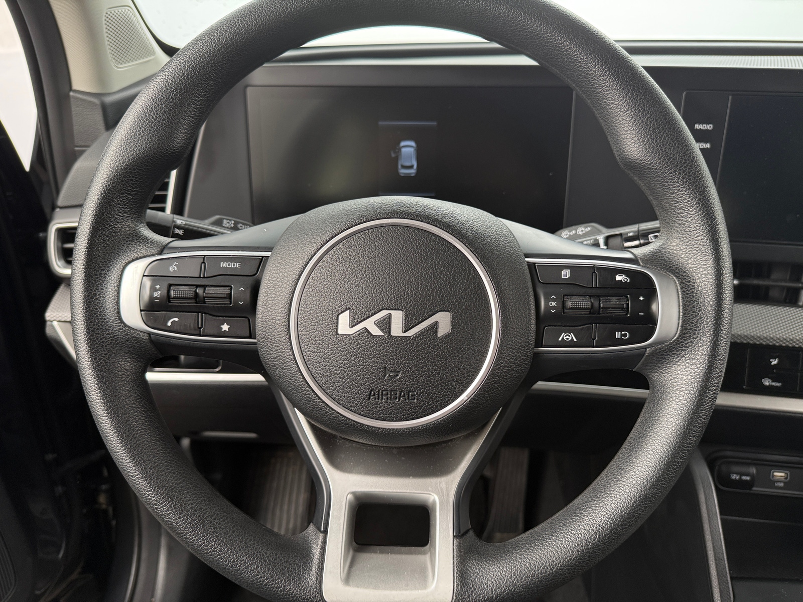 Thumbnail: 2023 Kia Sportage - 5