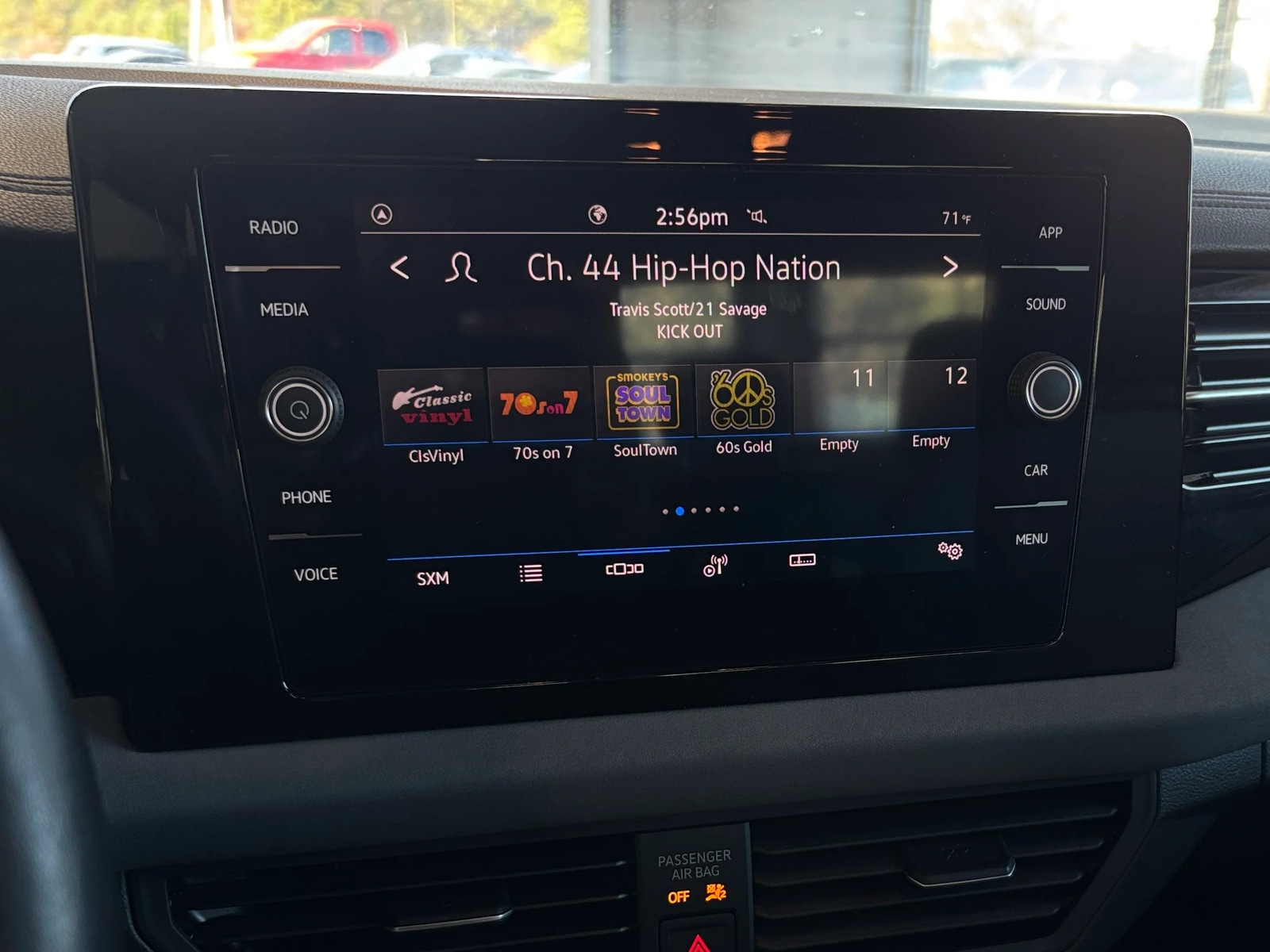 Thumbnail: 2025 Volkswagen Jetta - 3