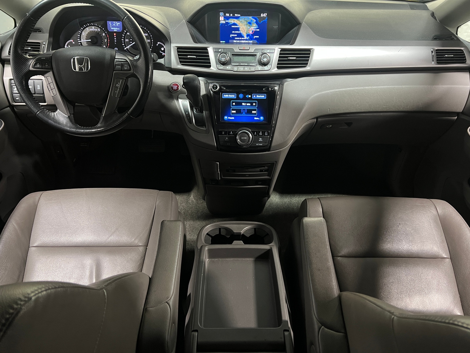 Thumbnail: 2015 Honda Odyssey - 2