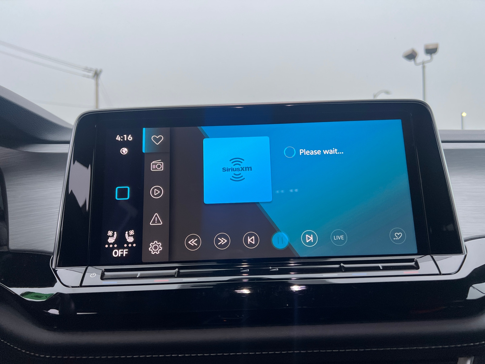 Thumbnail: 2025 Volkswagen Atlas - 4