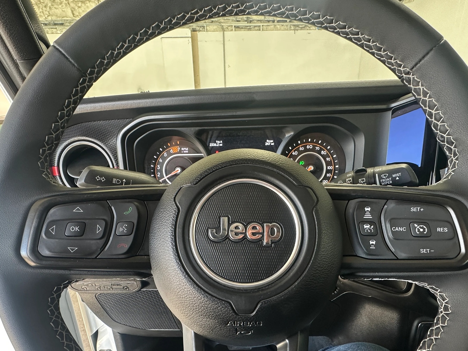 Thumbnail: 2025 Jeep Wrangler - 5